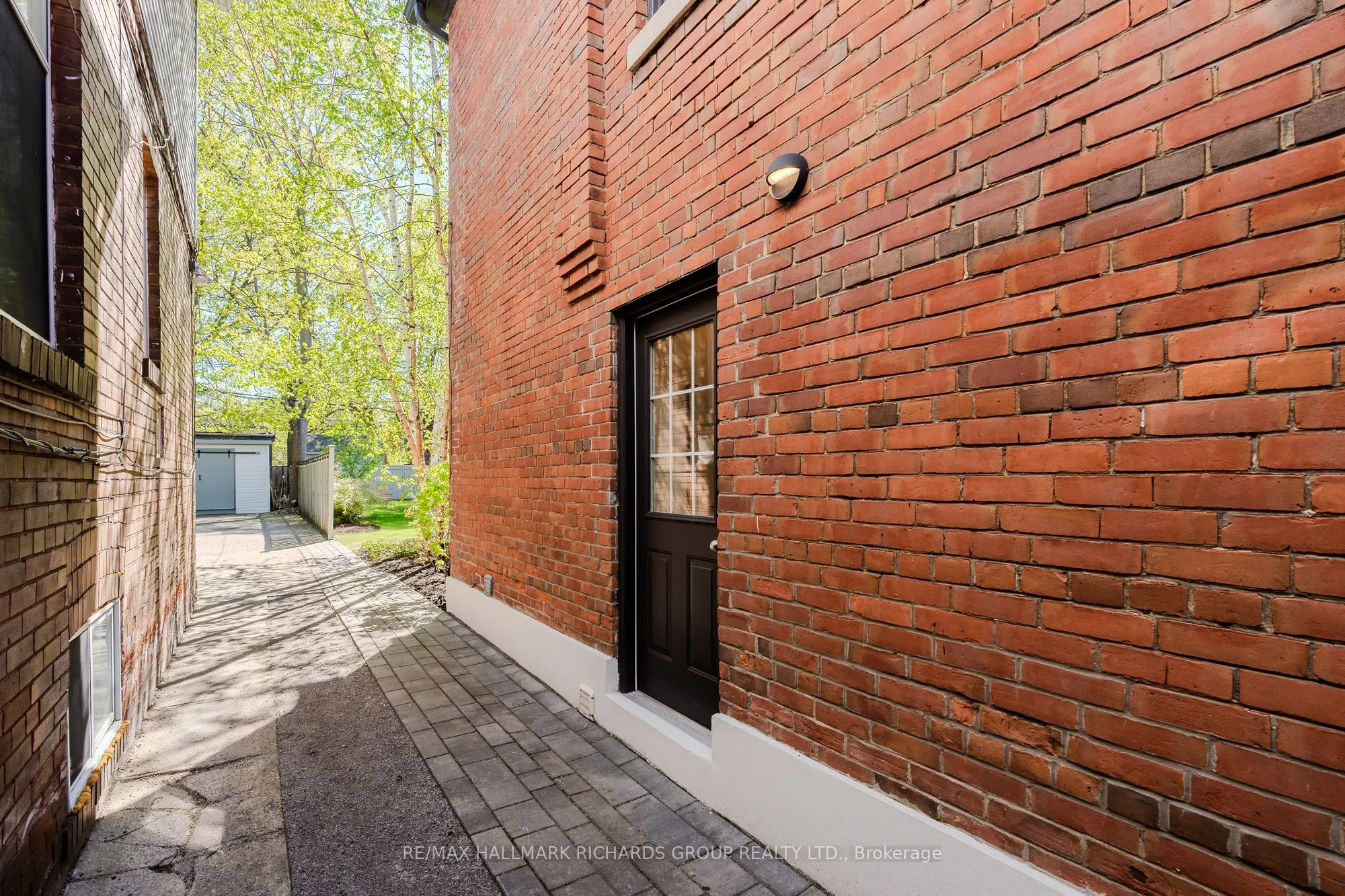 389 Woodbine Avenue