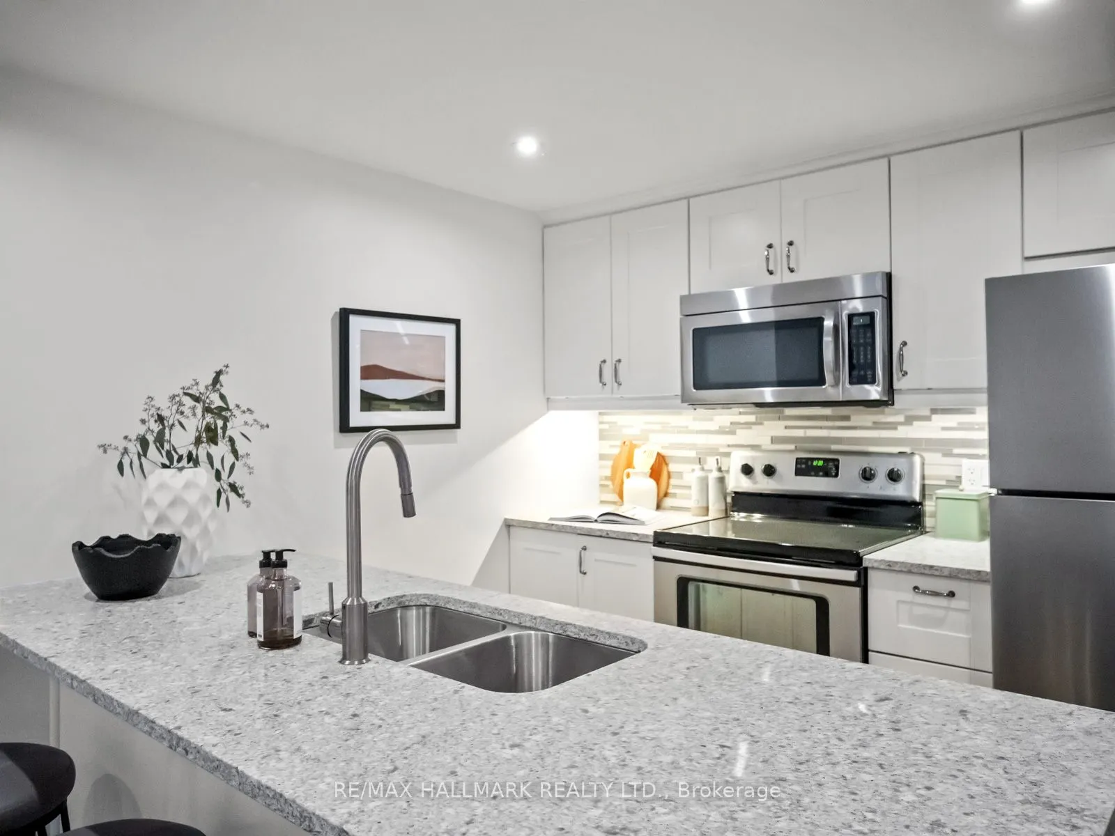 76 Boultbee Avenue
