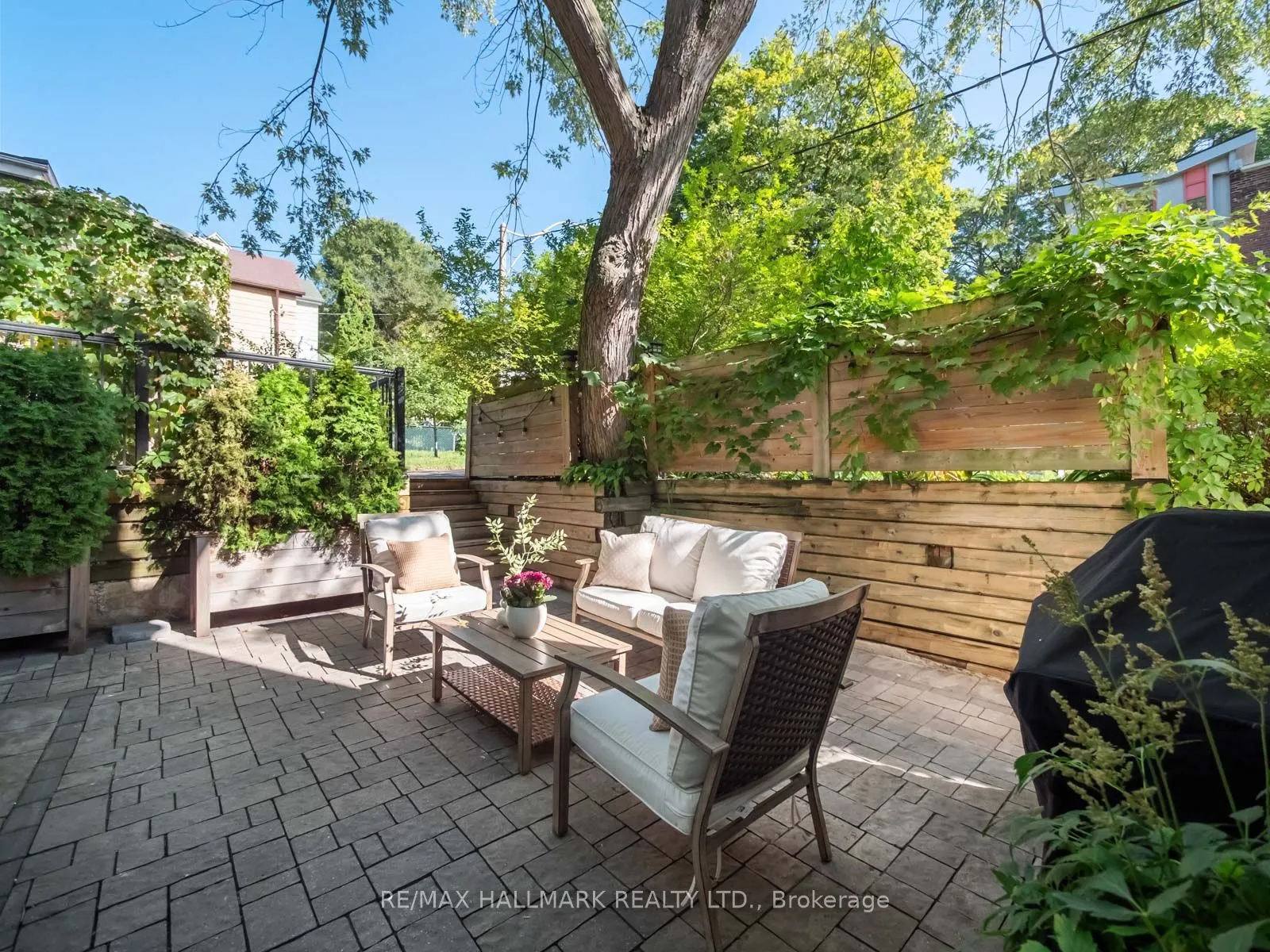 76 Boultbee Avenue