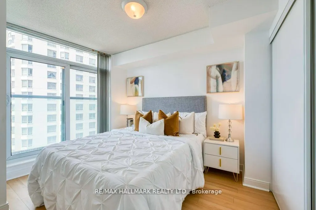 238 Bonis Avenue, #1123