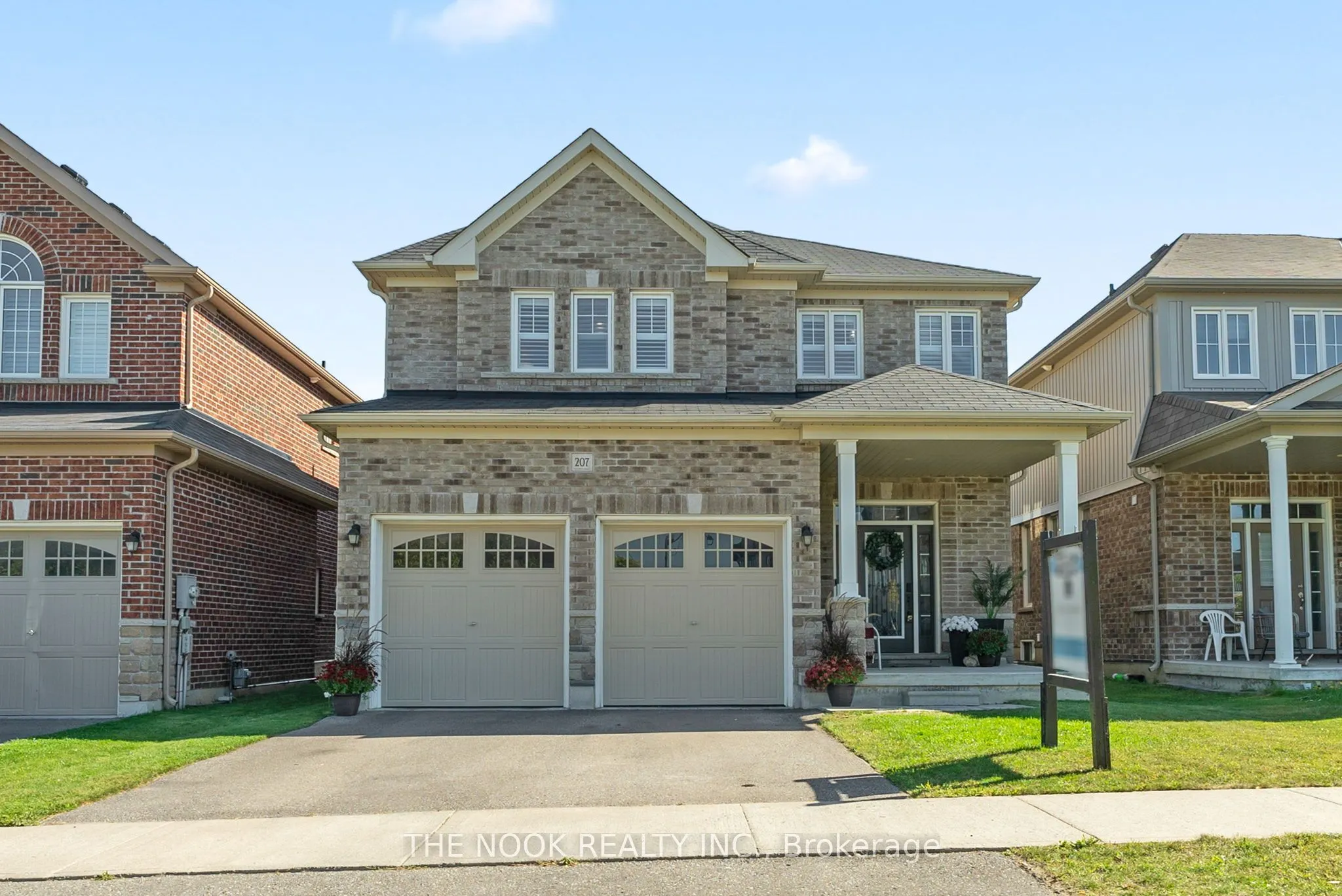 207 Northglen Boulevard