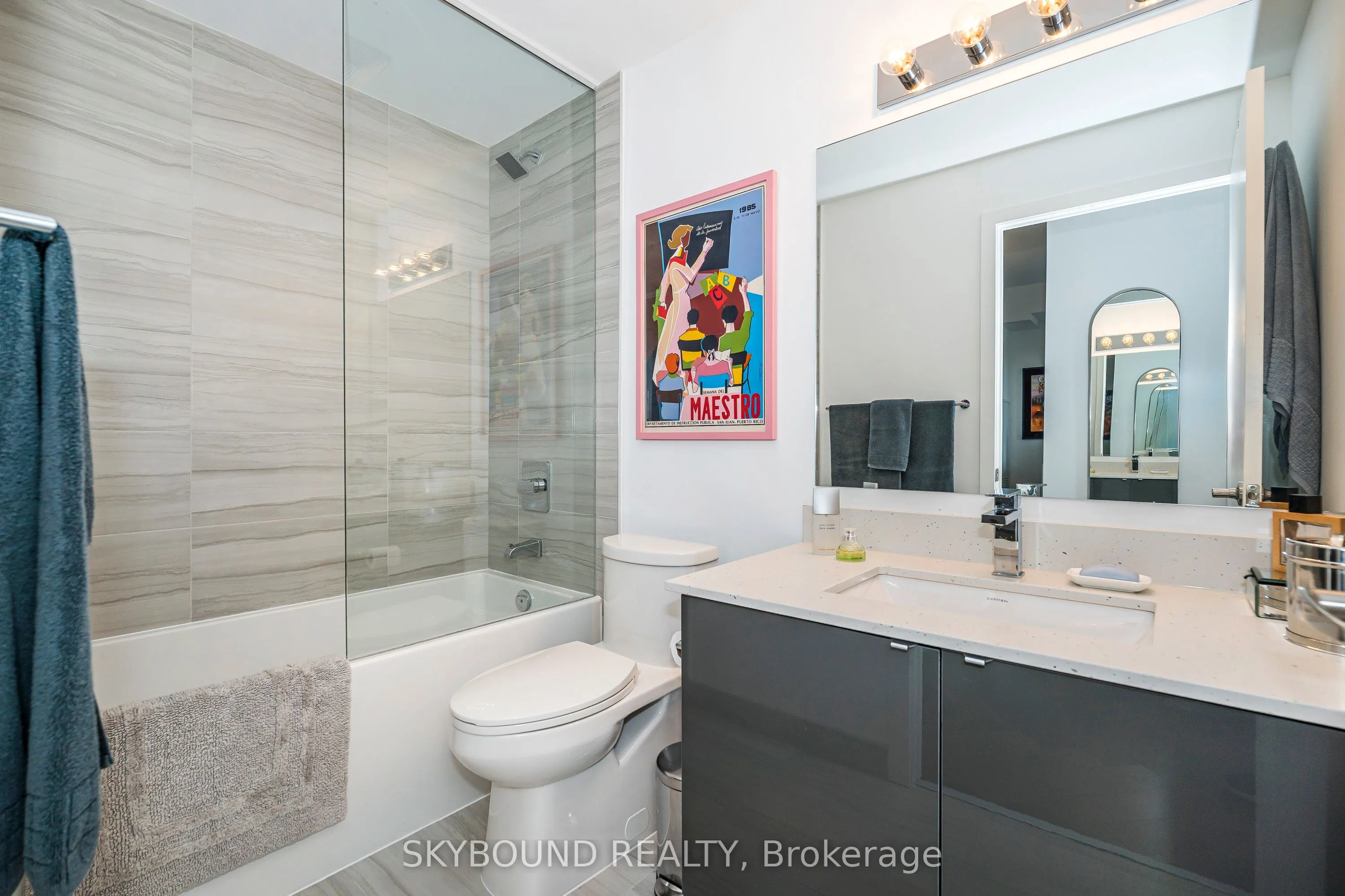 630 Greenwood Avenue, ## 703