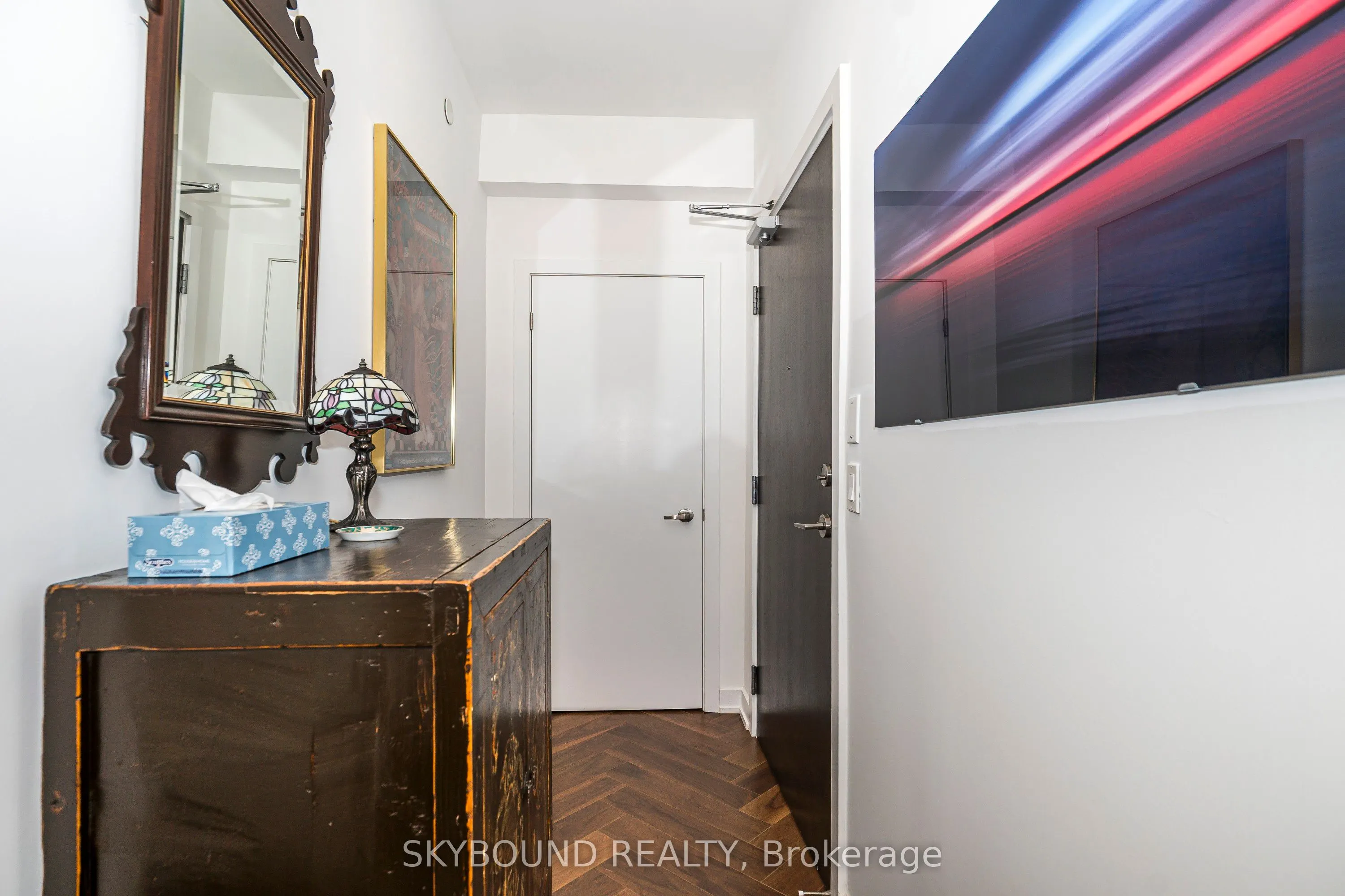 630 Greenwood Avenue, ## 703