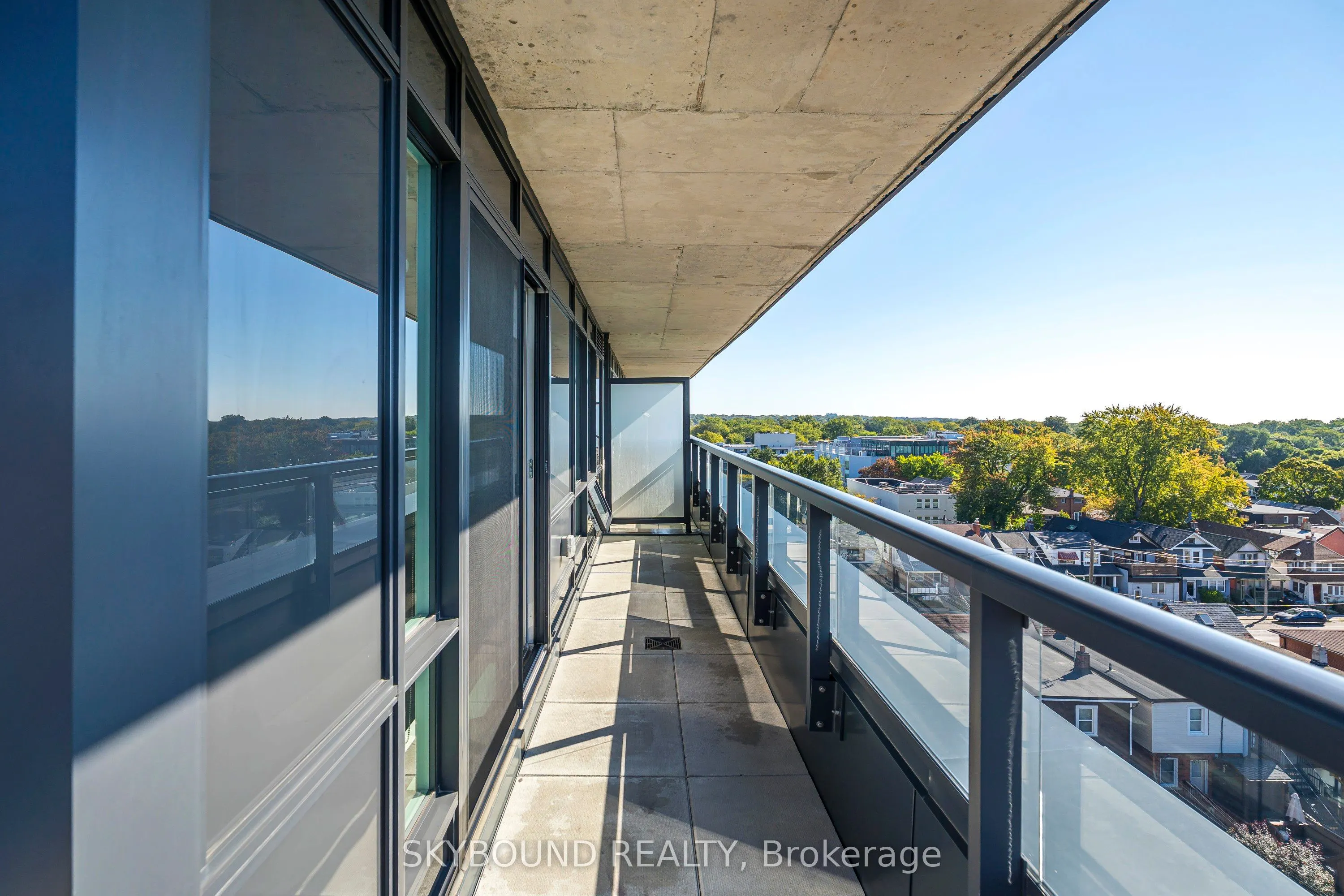 630 Greenwood Avenue, ## 703