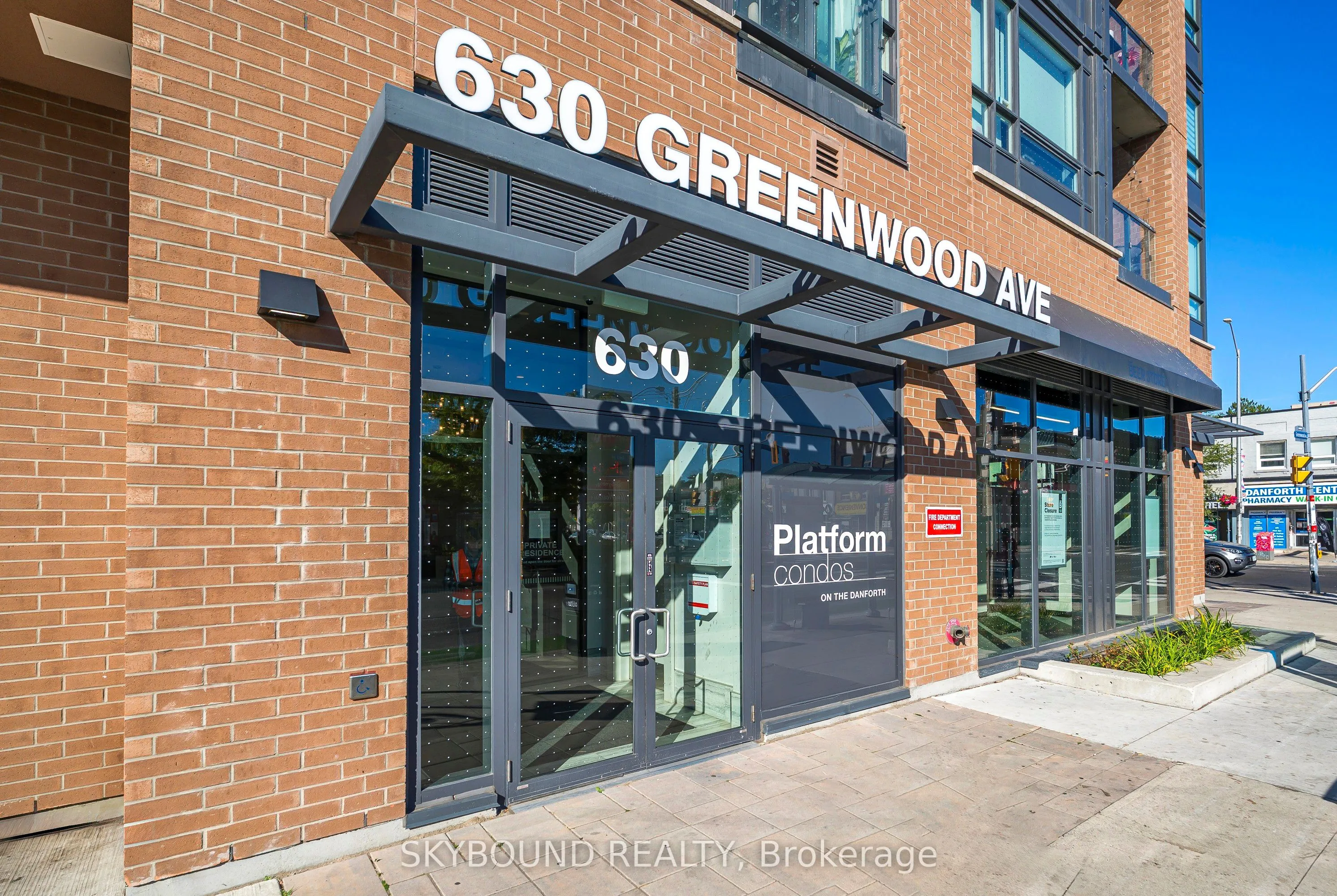 630 Greenwood Avenue, ## 703