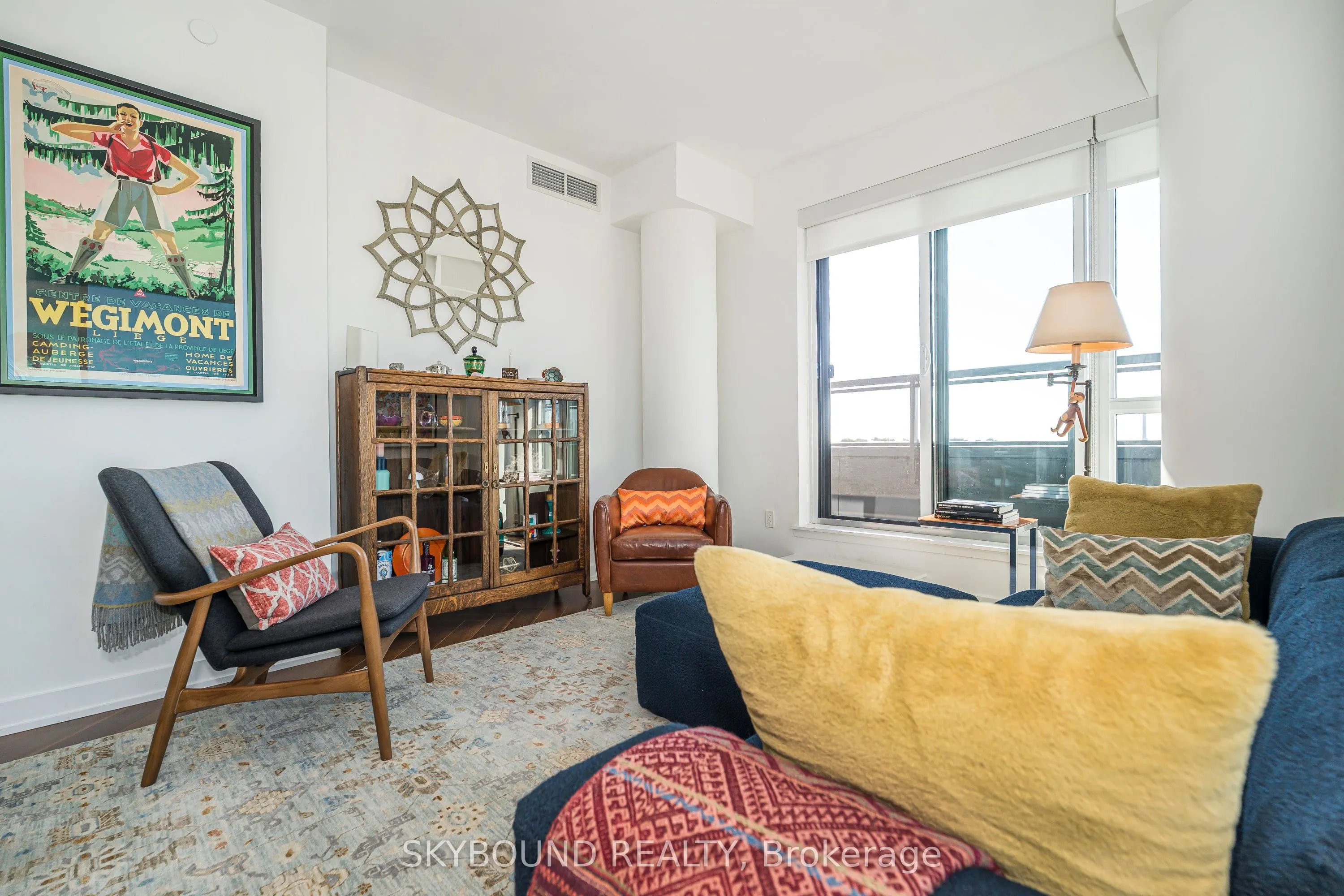 630 Greenwood Avenue, ## 703