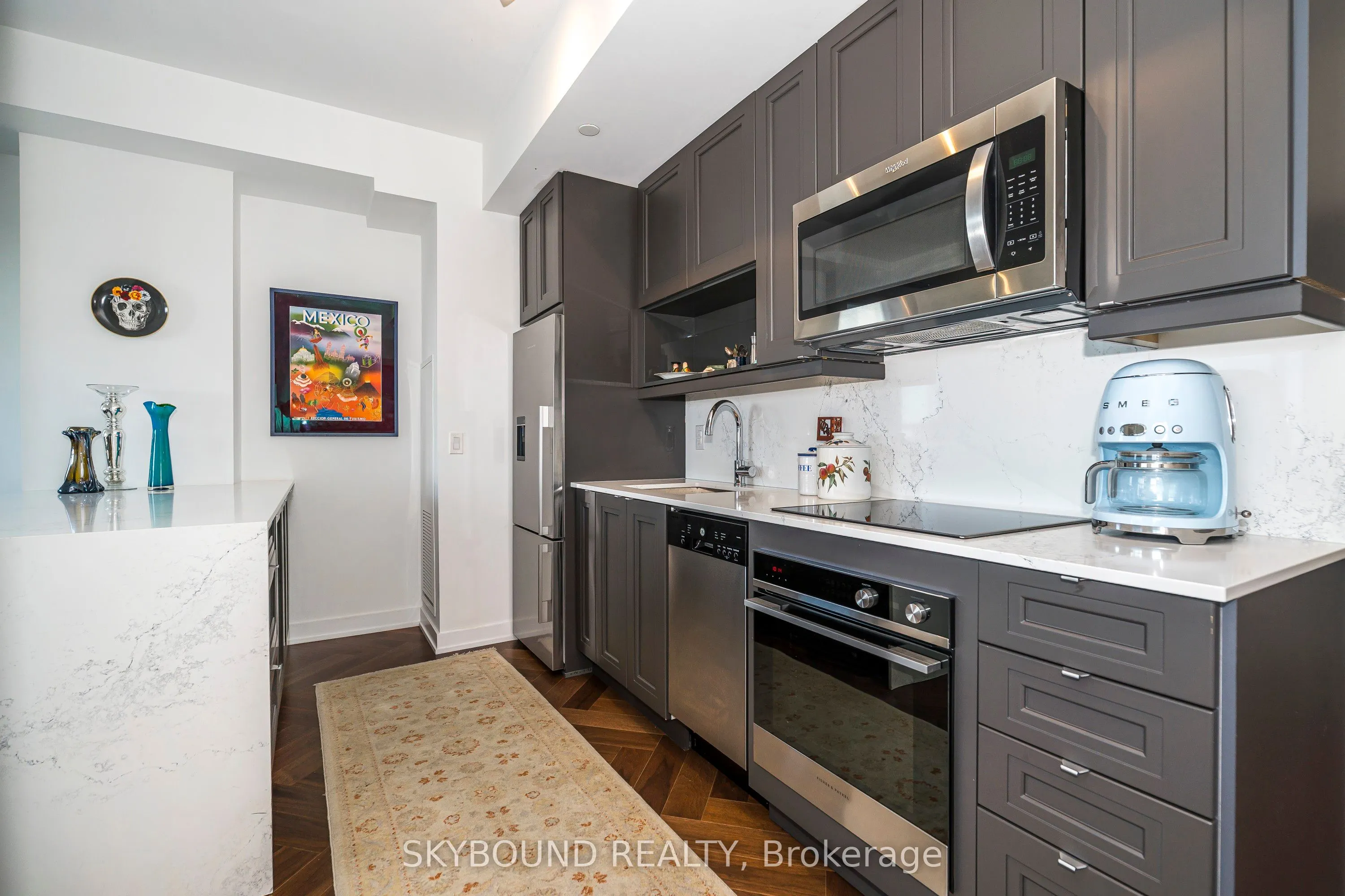 630 Greenwood Avenue, ## 703