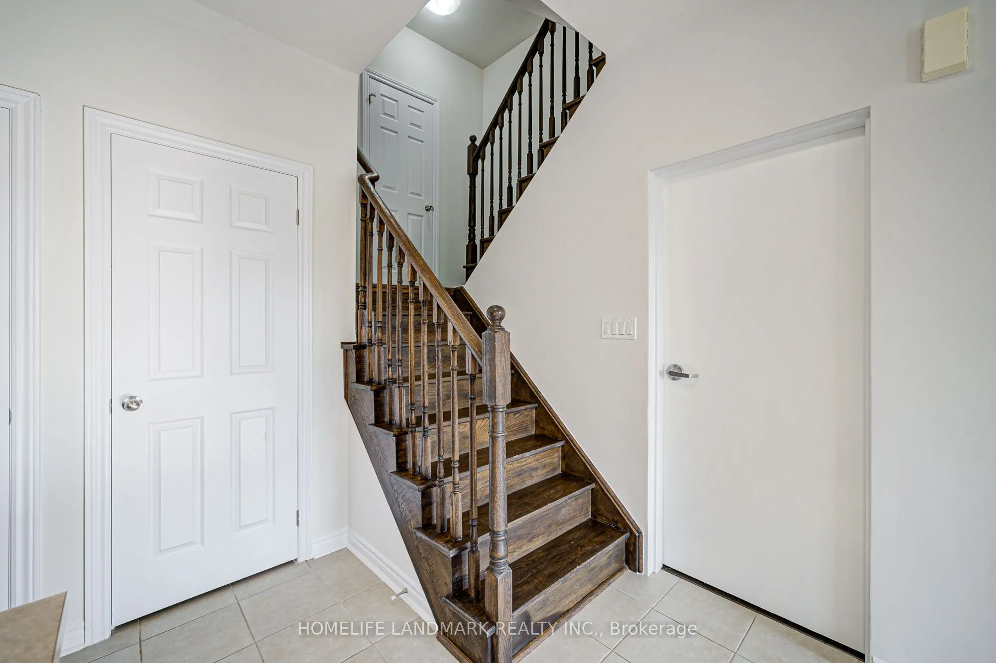 9 Eaton Park Lane, #8