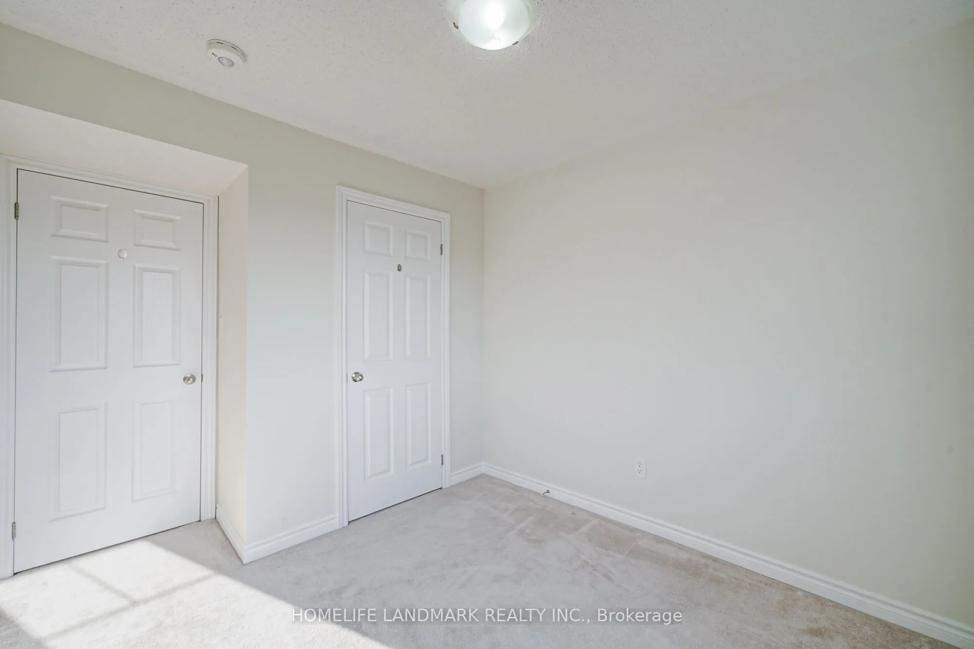 9 Eaton Park Lane, #8