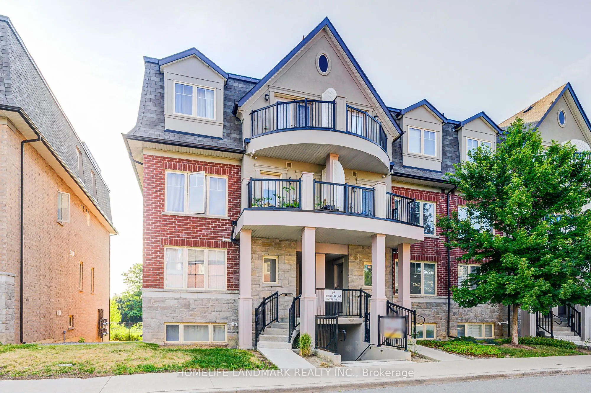 9 Eaton Park Lane, #8