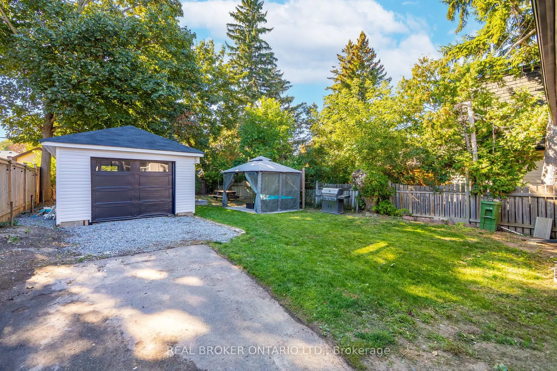 30 Presley Avenue