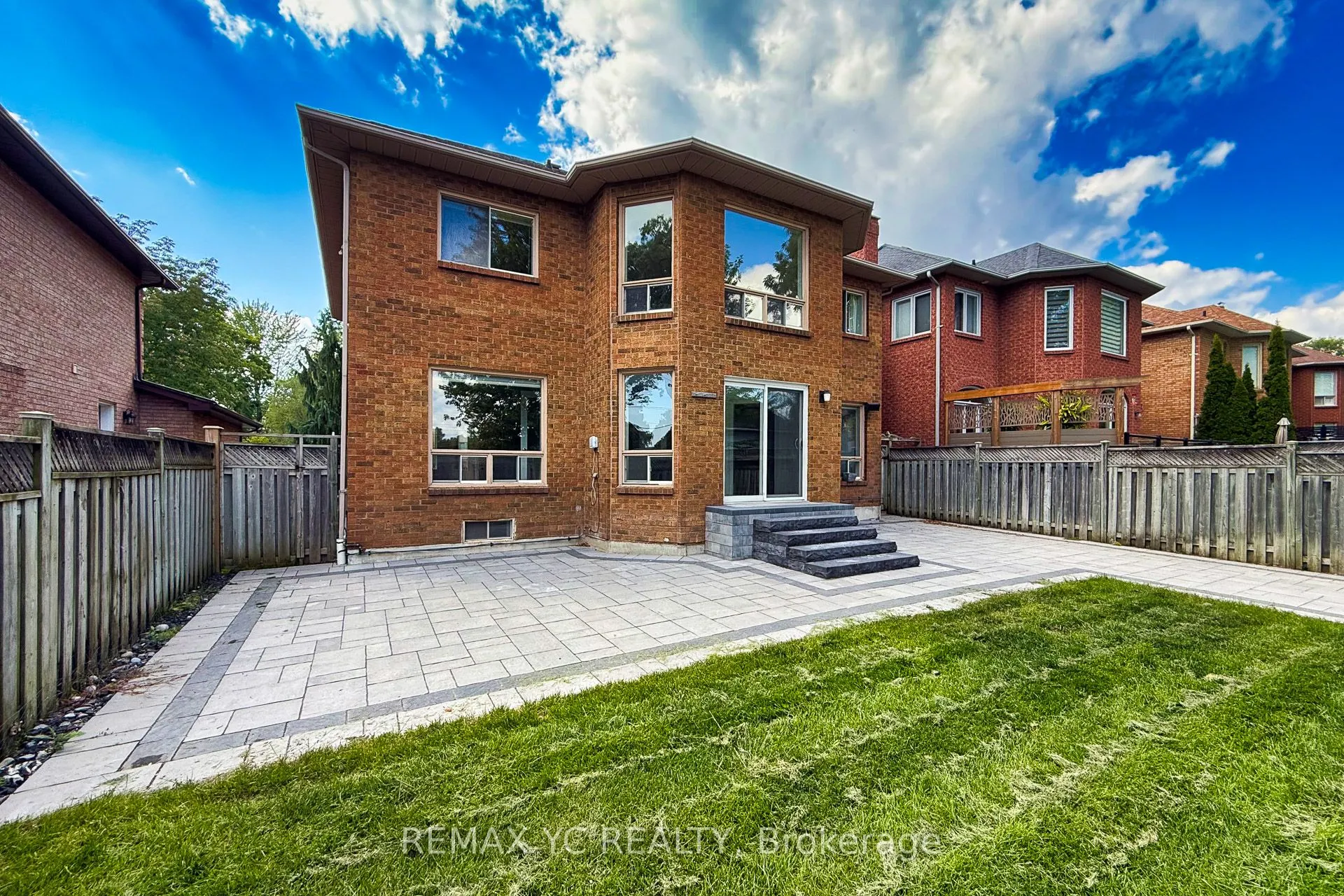 896 Darwin Drive
