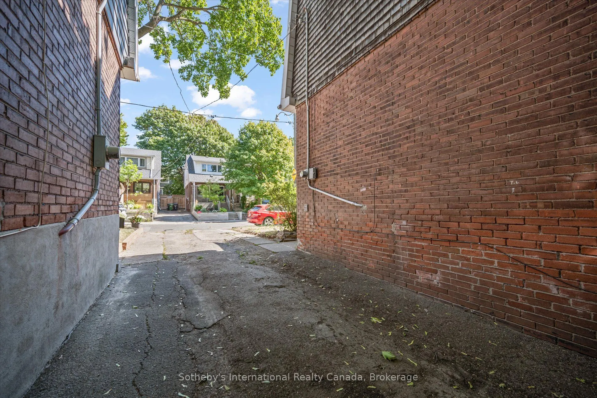 106 Hiltz Avenue