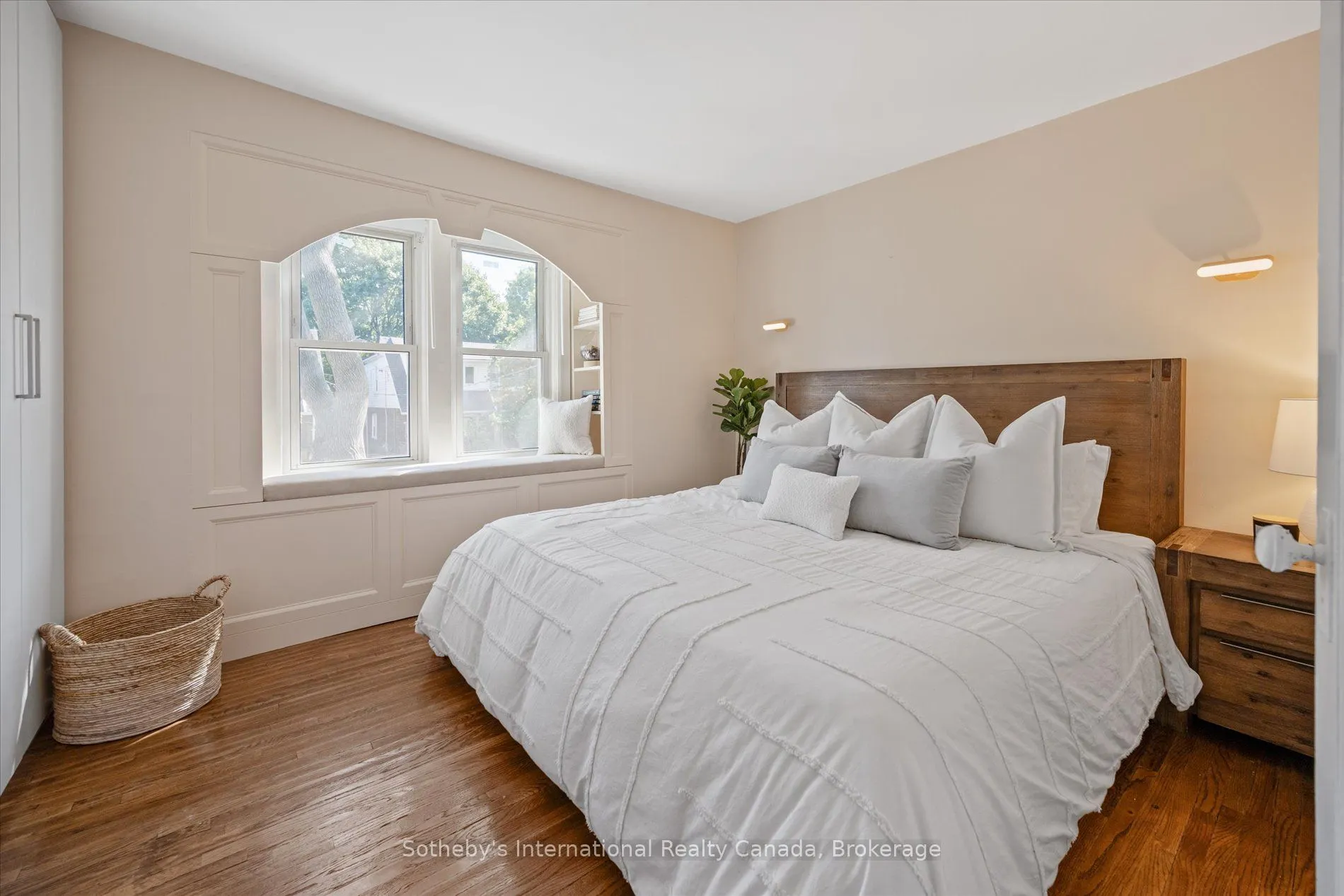 106 Hiltz Avenue