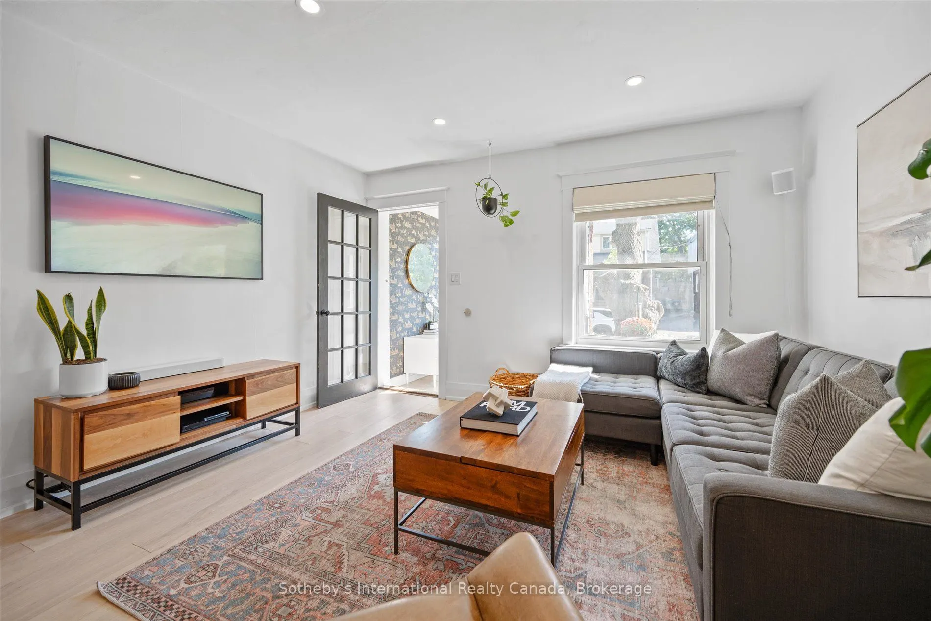 106 Hiltz Avenue