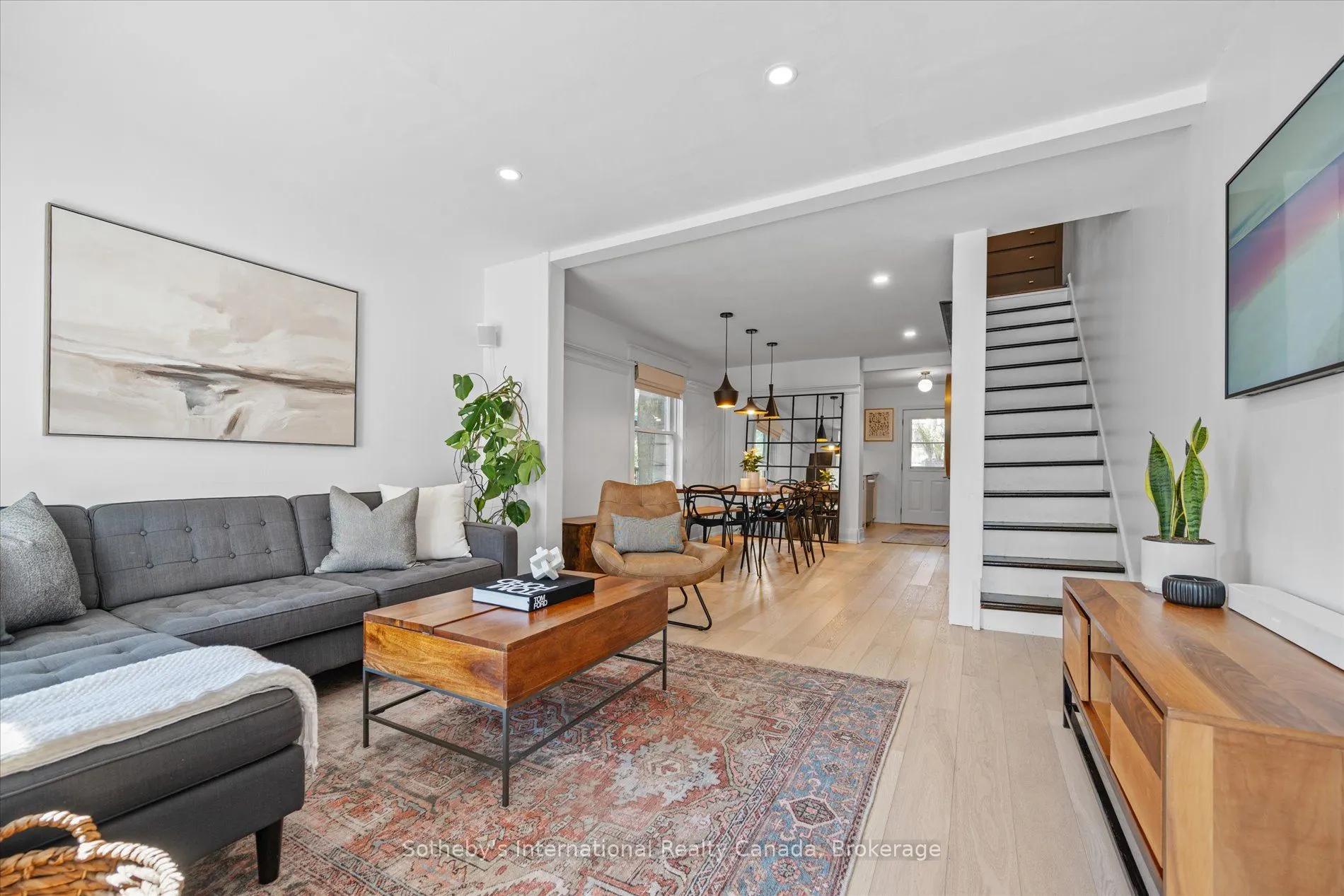 106 Hiltz Avenue