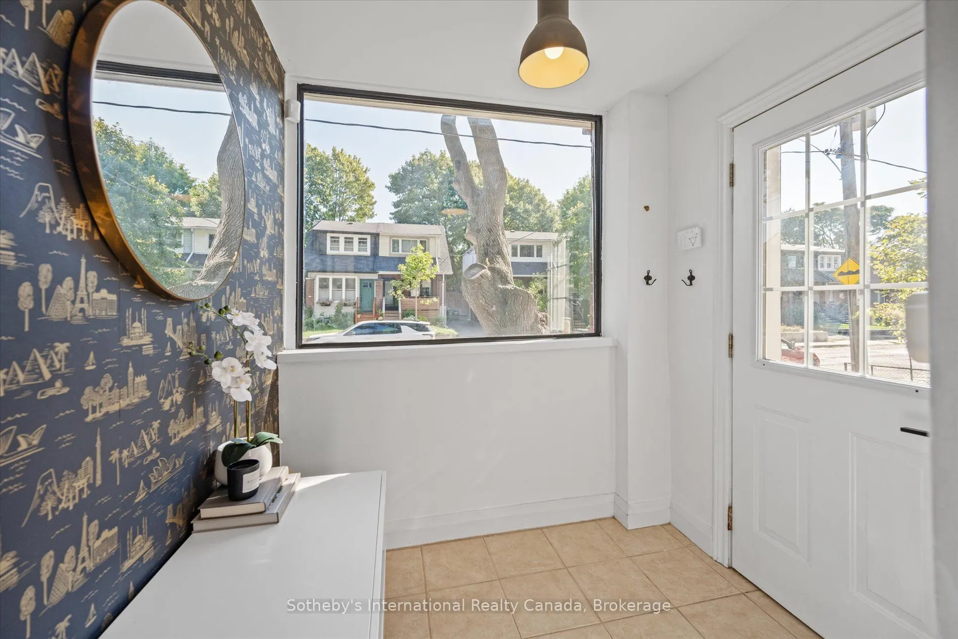 106 Hiltz Avenue