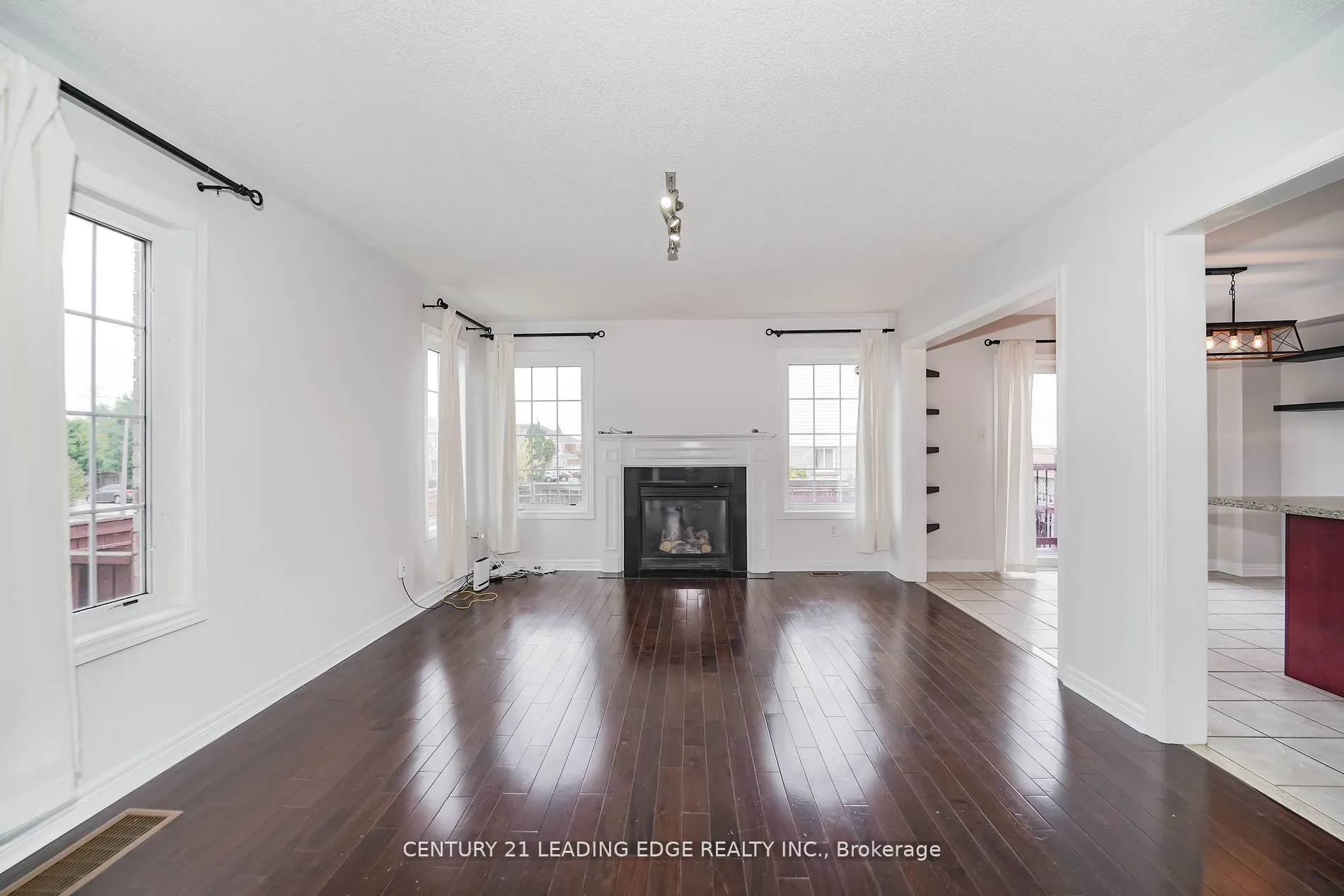 33 Dring Street