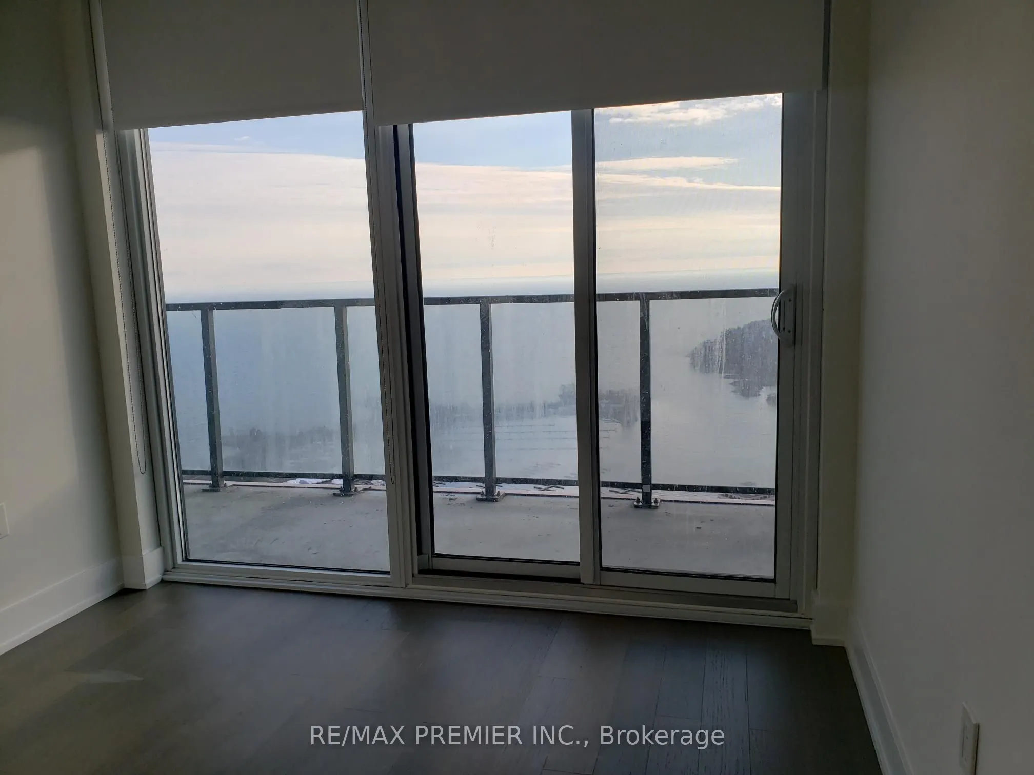 173 Dean Park Road, #LOWER