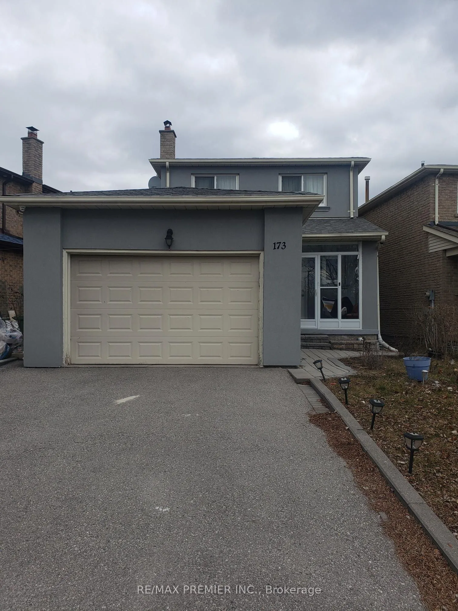 173 Dean Park Road, #LOWER