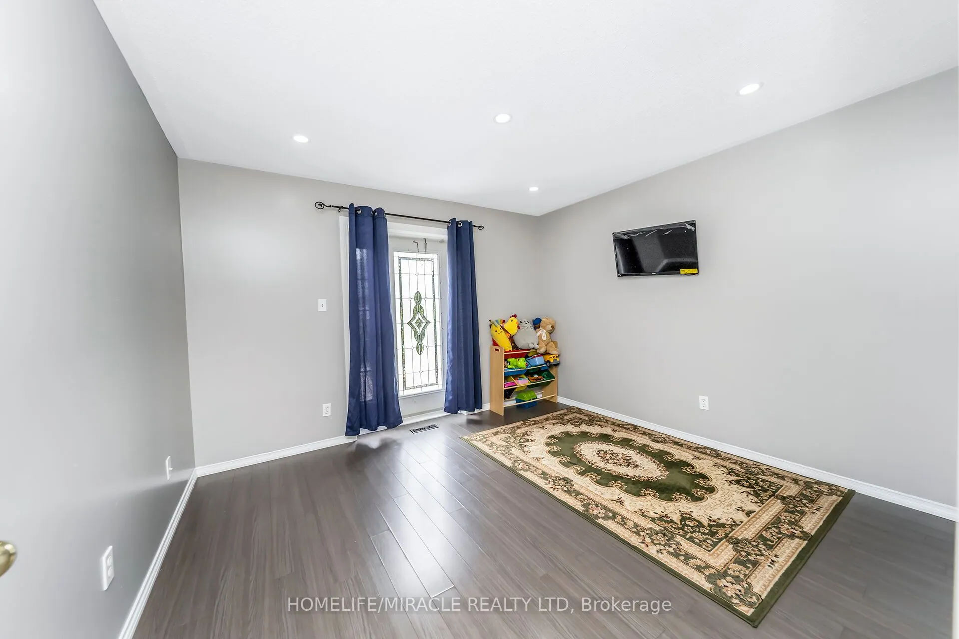 165 Tapscott Road N, #27