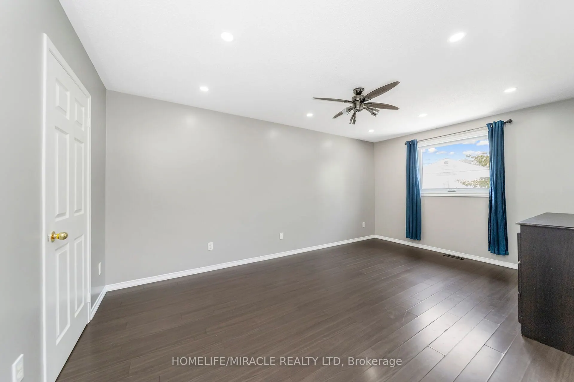 165 Tapscott Road N, #27