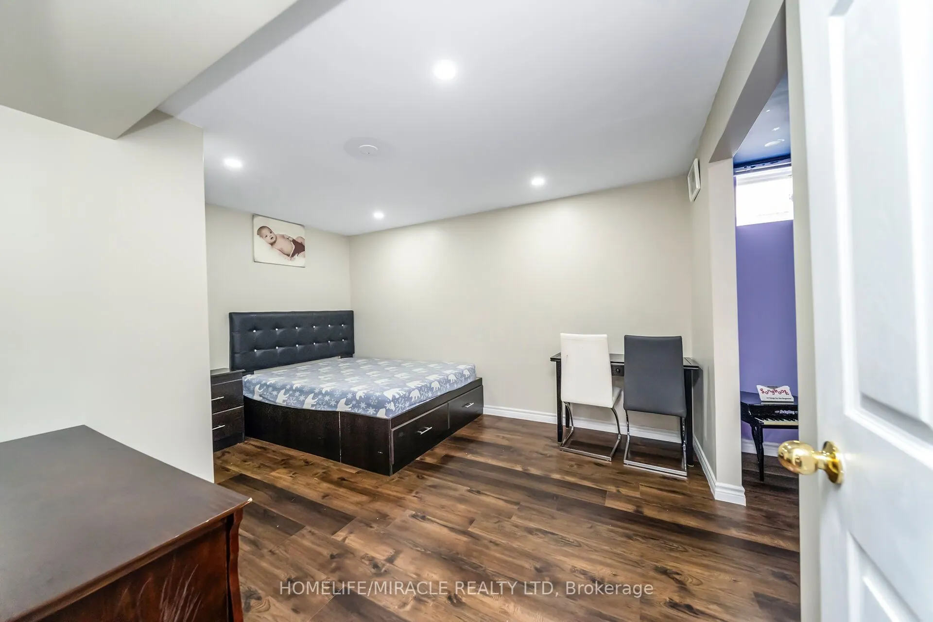 165 Tapscott Road N, #27