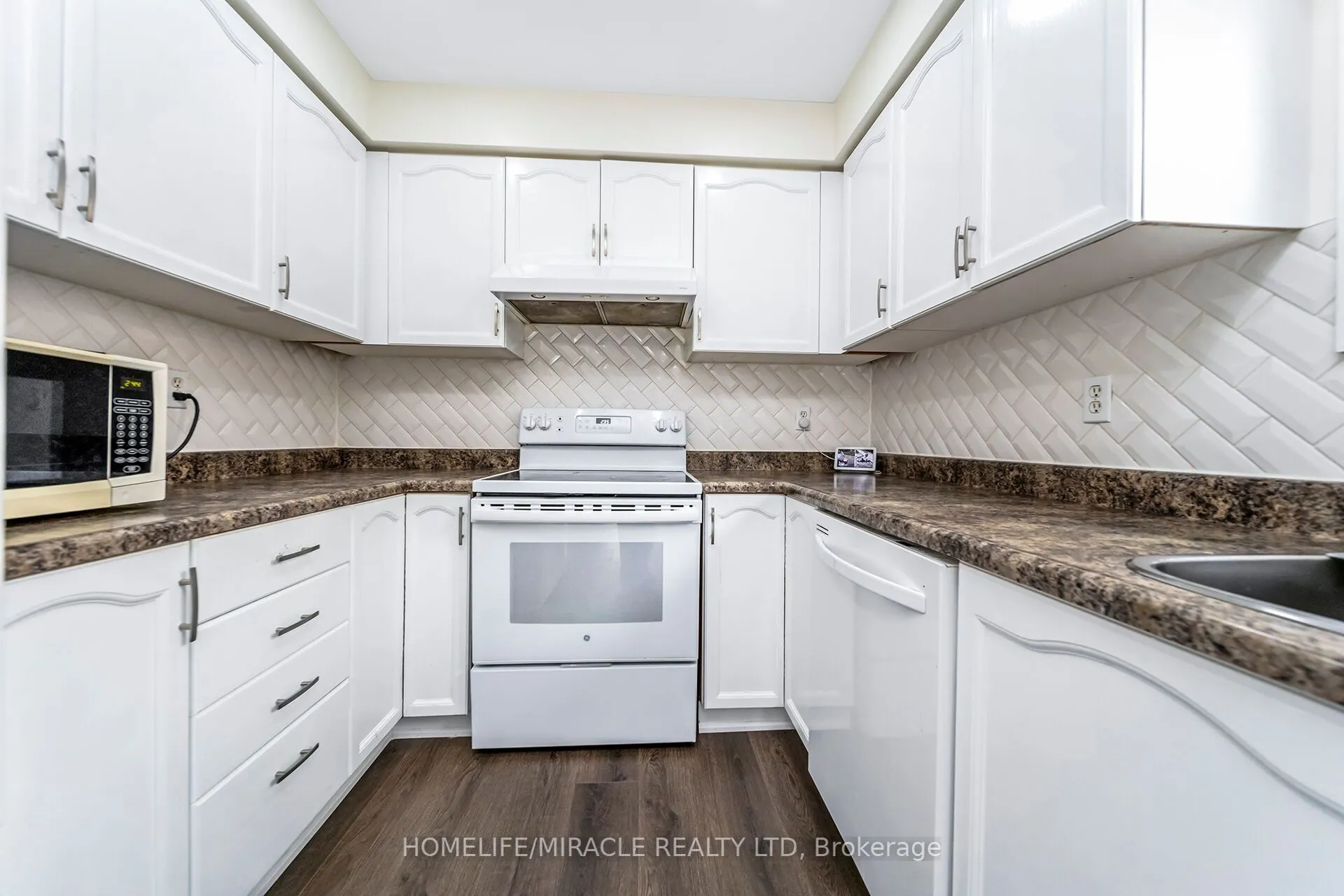 165 Tapscott Road N, #27