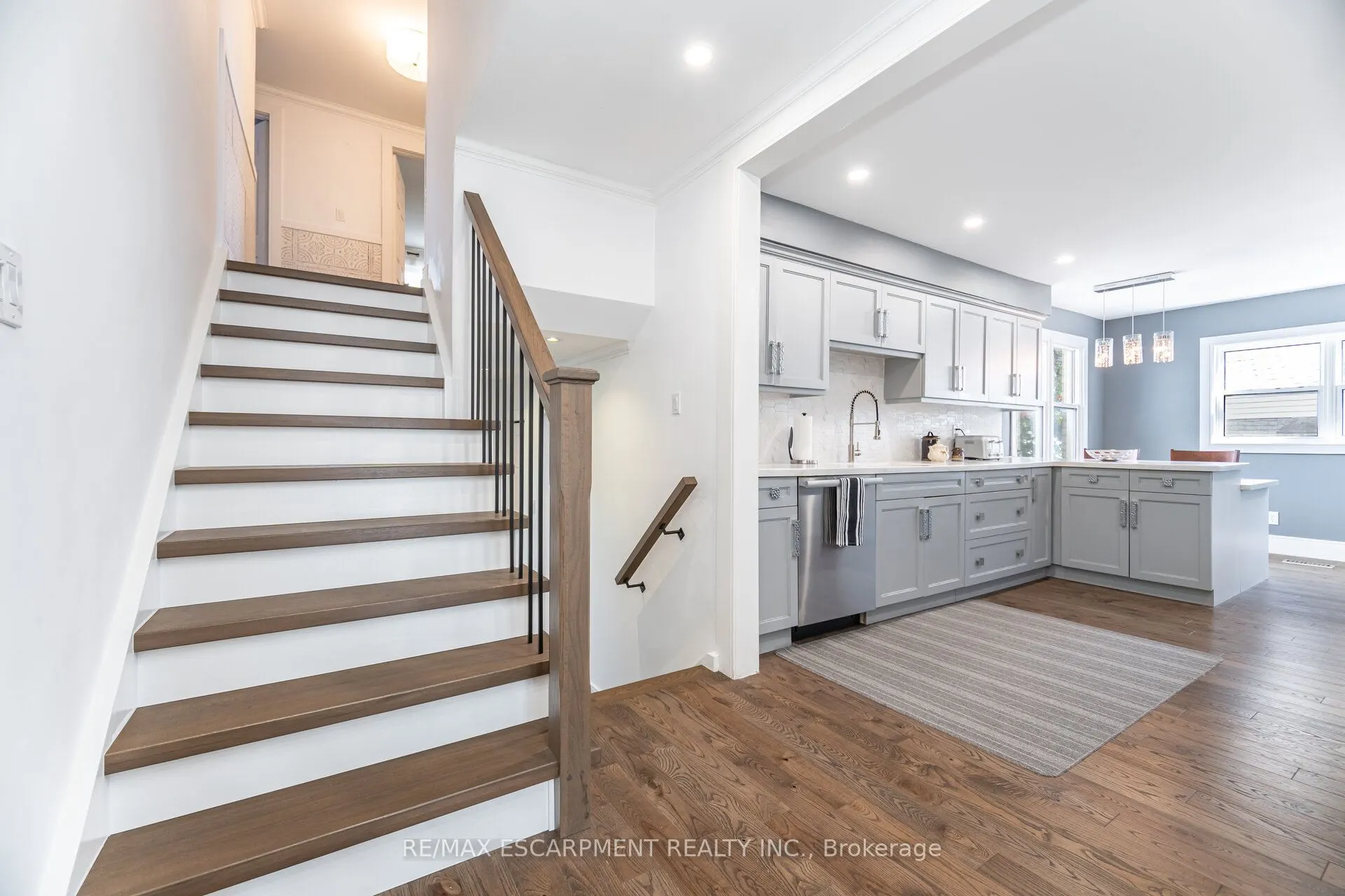 362 Prince Of Wales Drive