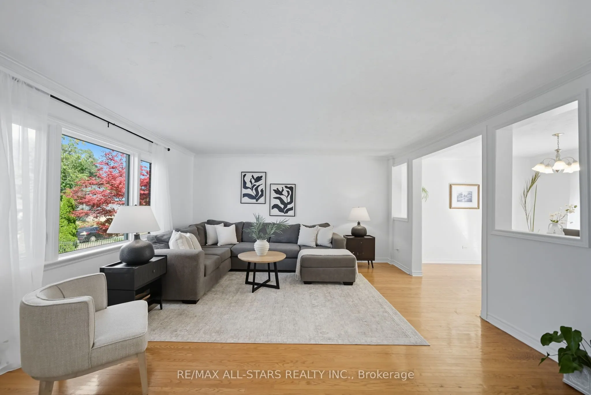 11 Chatterton Boulevard