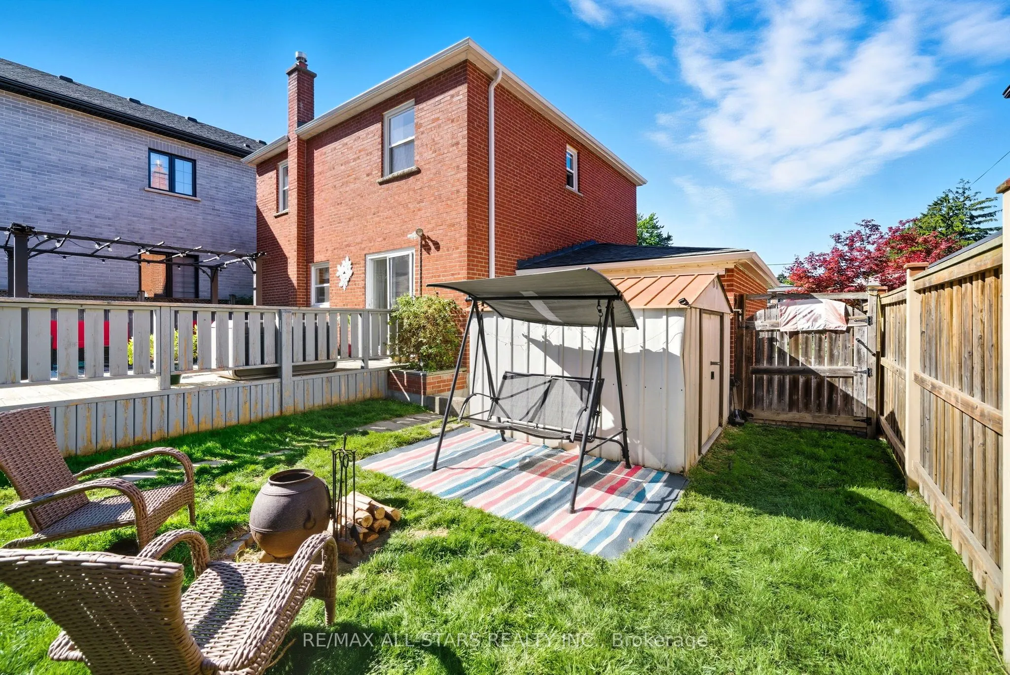 11 Chatterton Boulevard