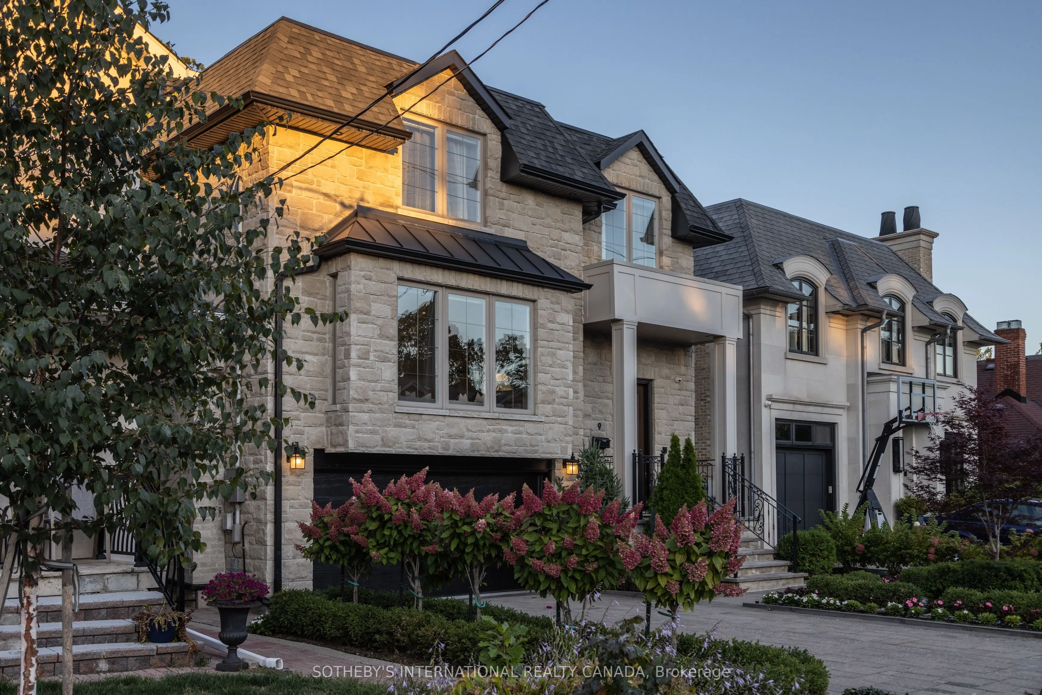 9 Ralston Avenue