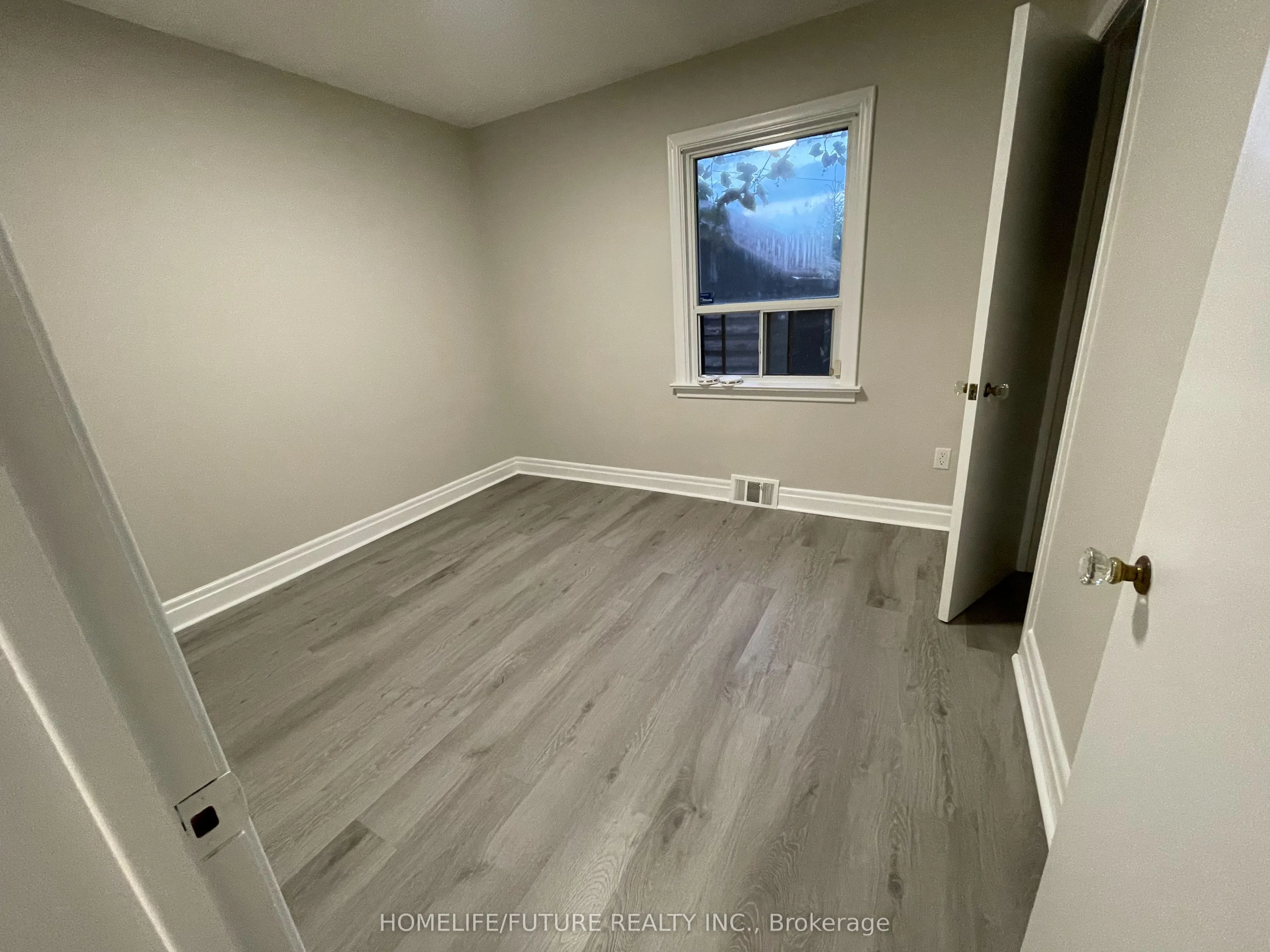 17 Flintridge Road, #Main