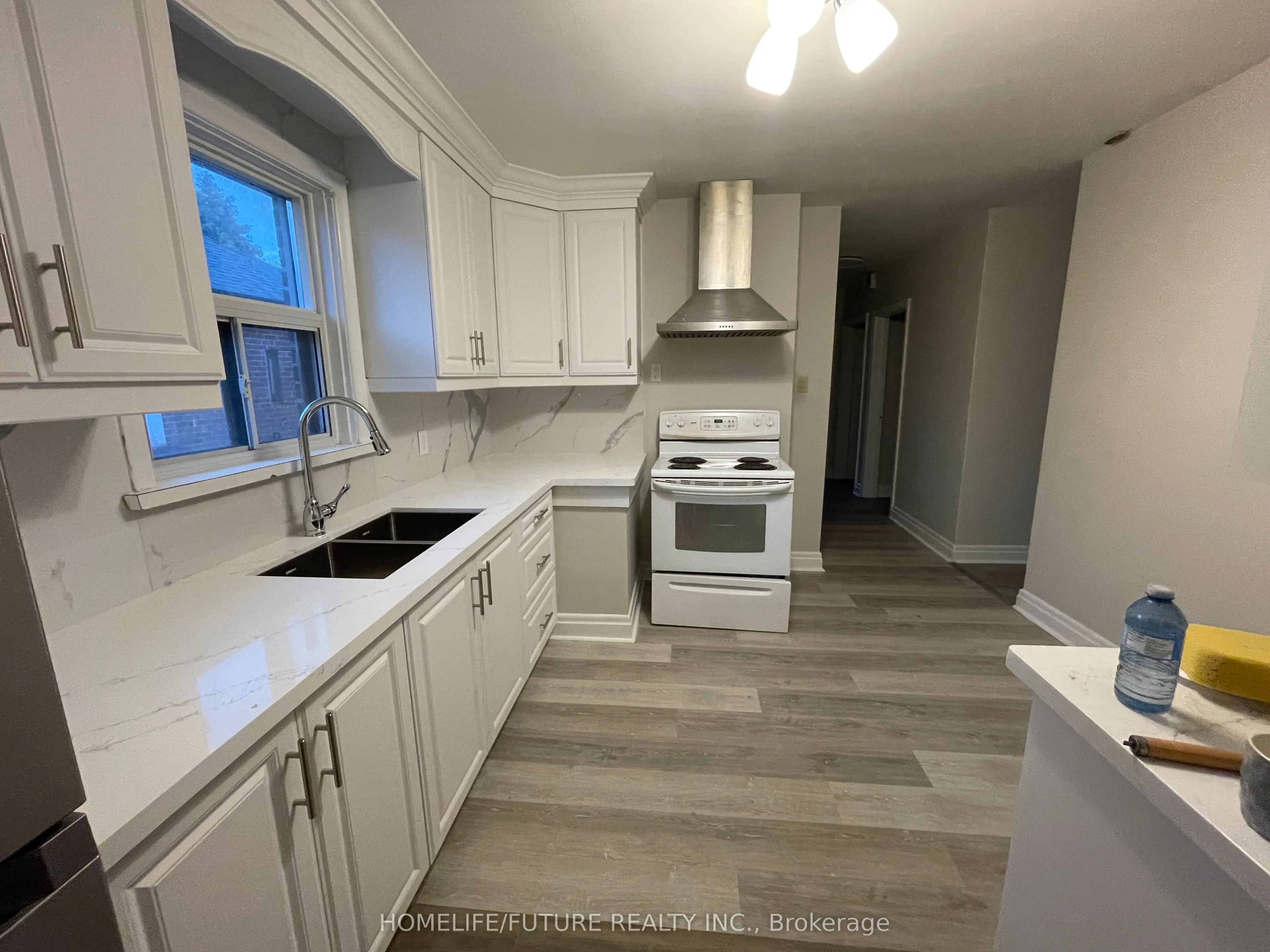 17 Flintridge Road, #Main