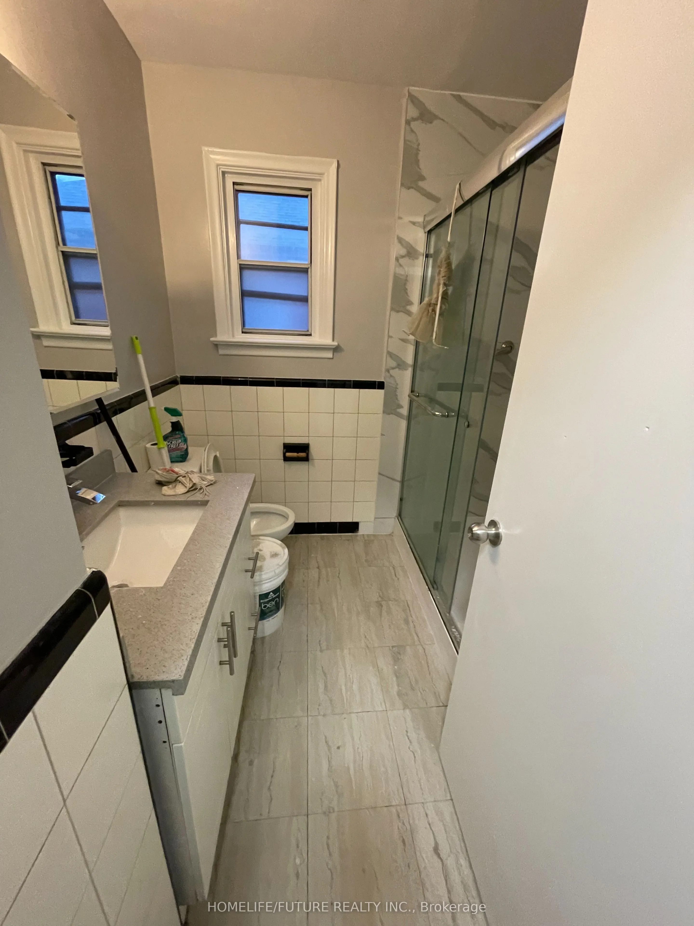 17 Flintridge Road, #Main