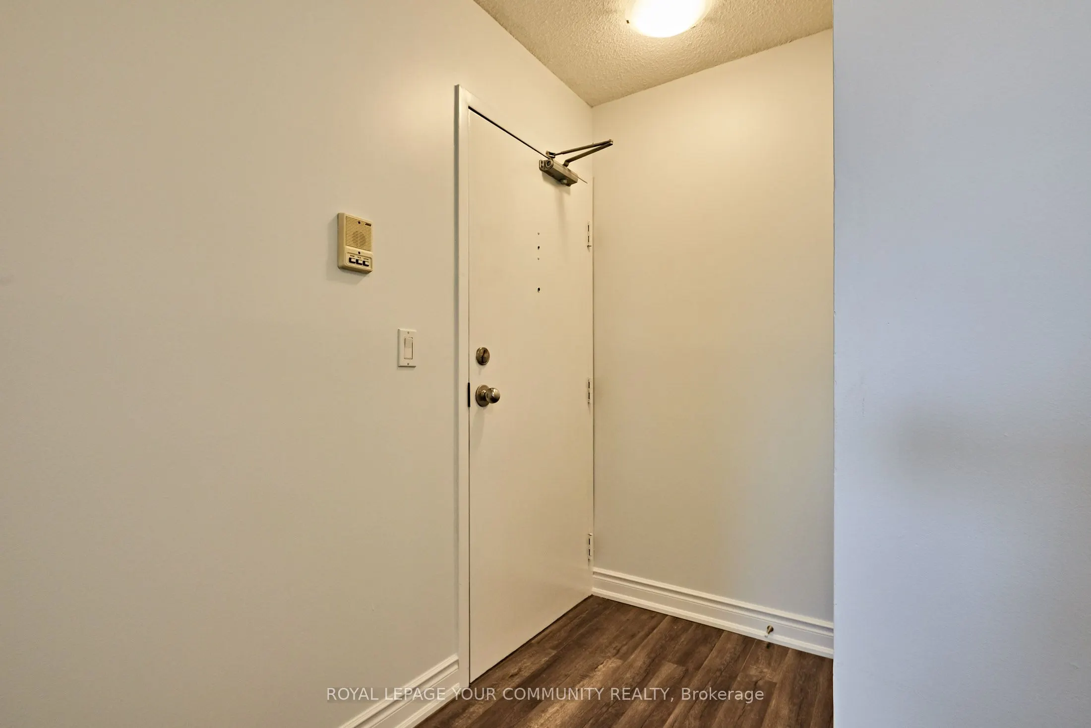 180 Centre Street S, #201