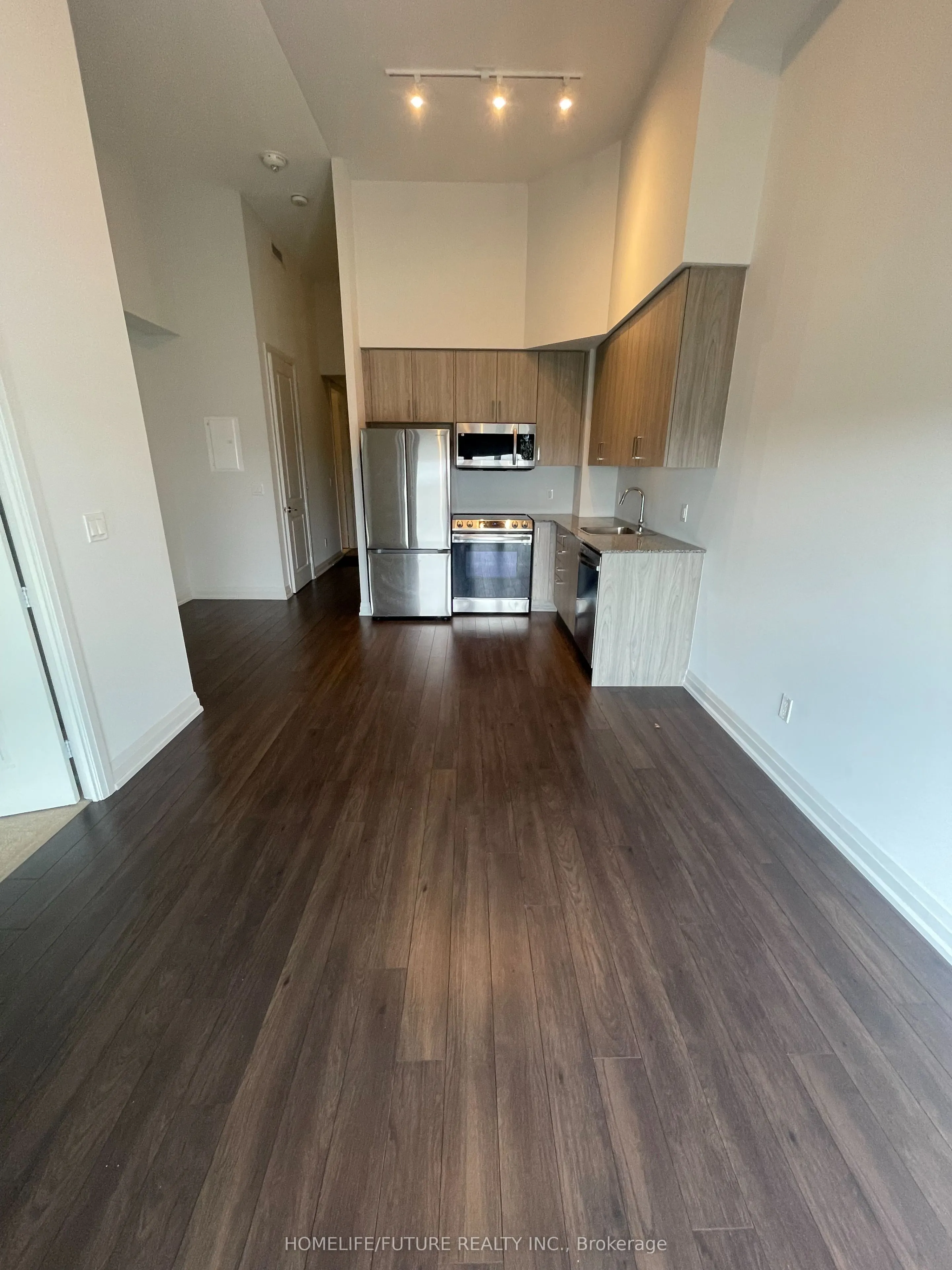 20 Meadowglen Place, #2803