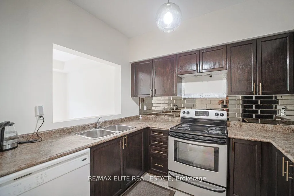 1250 St Martins Drive