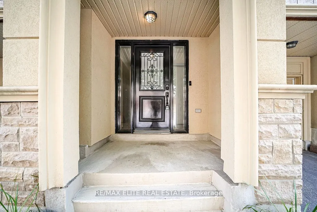 1250 St Martins Drive