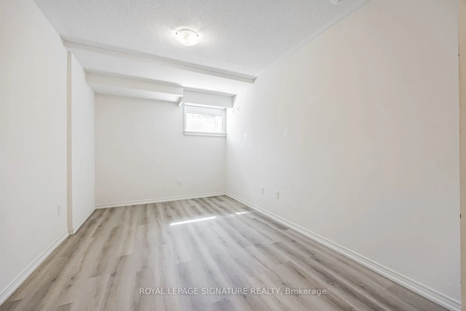 510 Kingbird Grove, #115