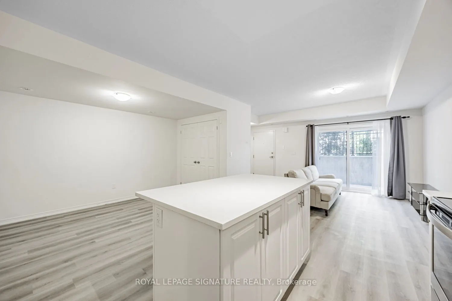 510 Kingbird Grove, #115