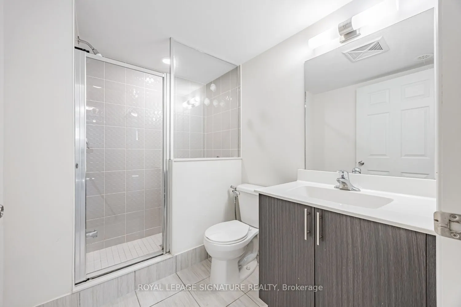 510 Kingbird Grove, #115
