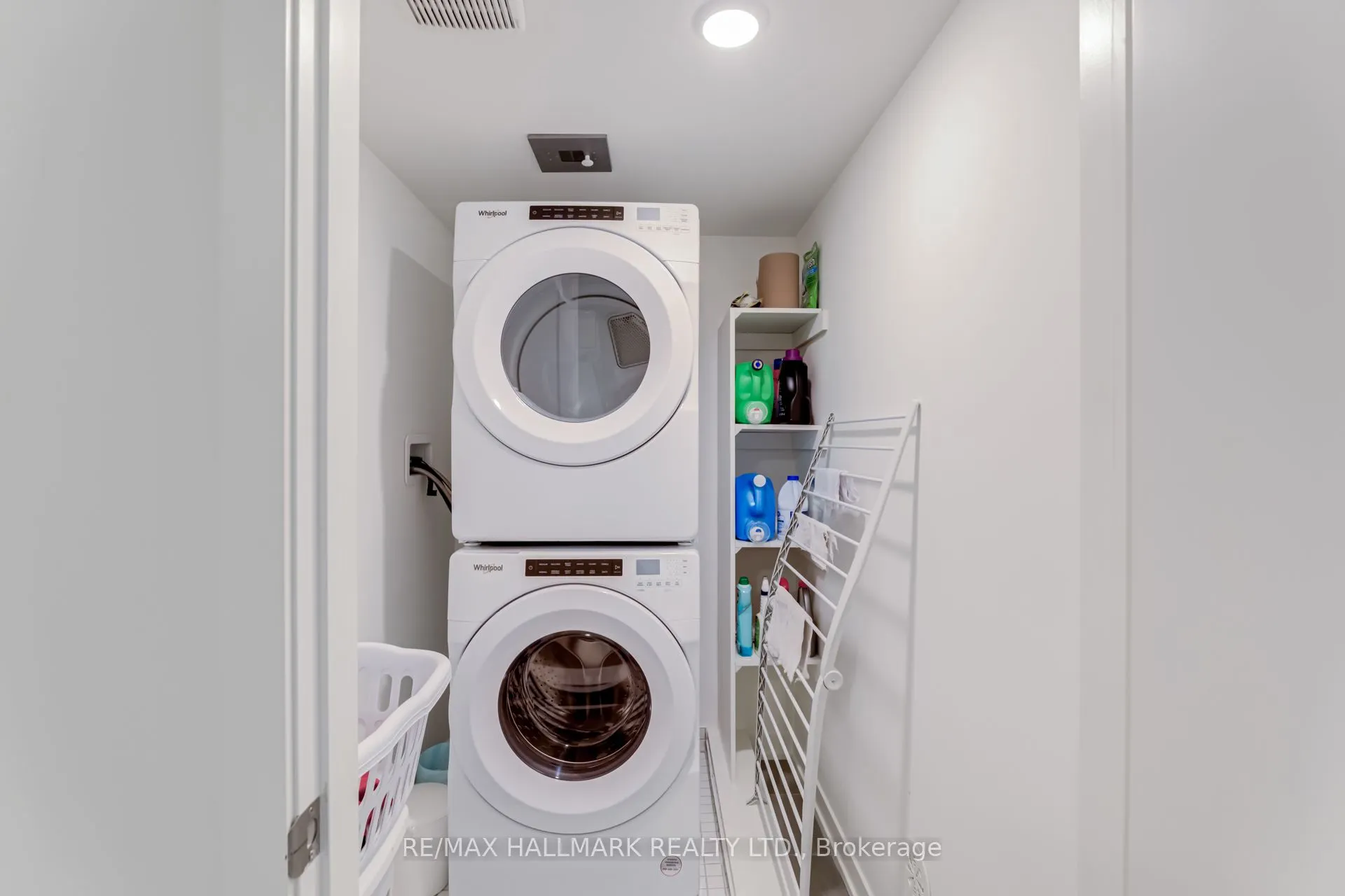 1525 Kingston Road, #803