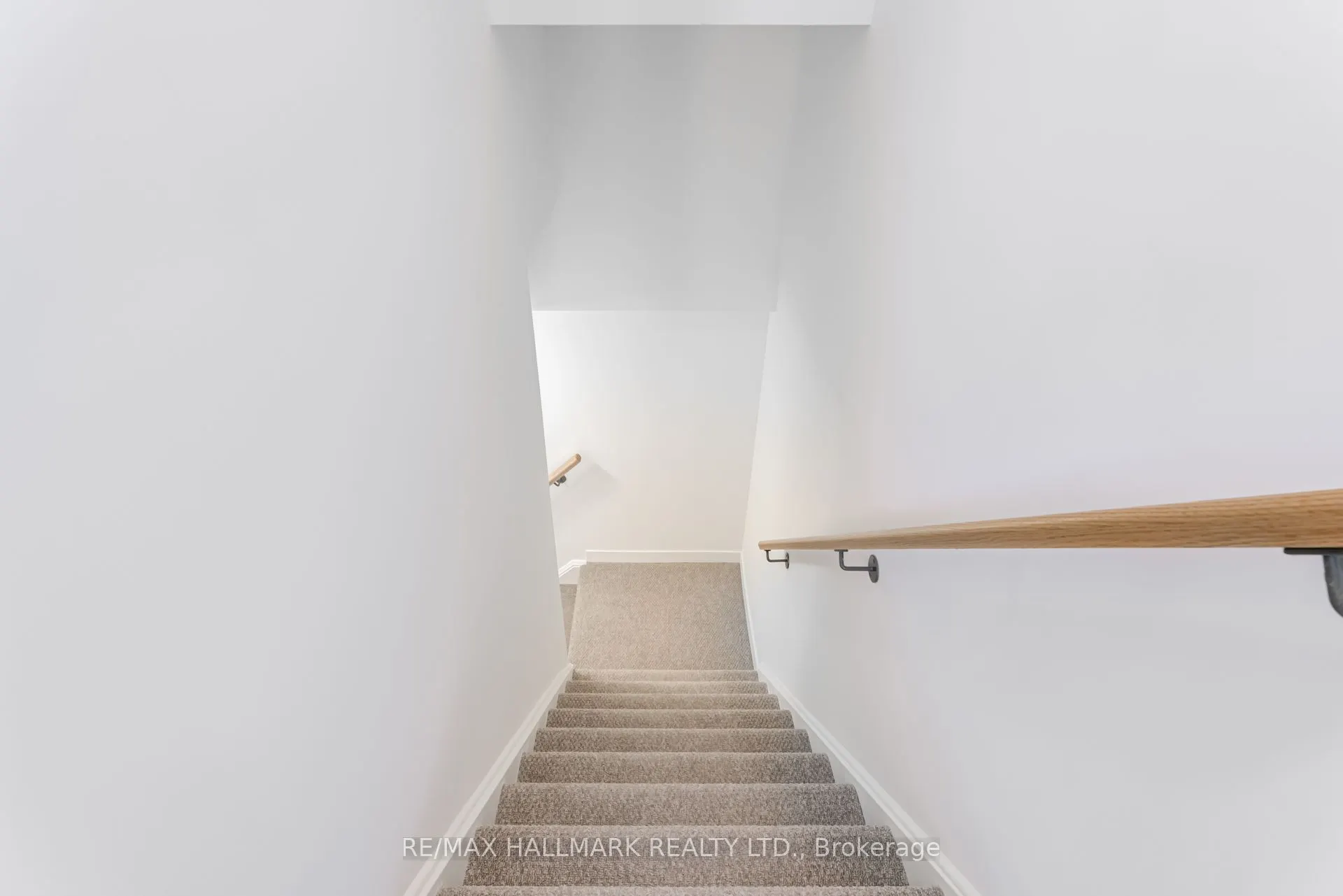 1525 Kingston Road, #803