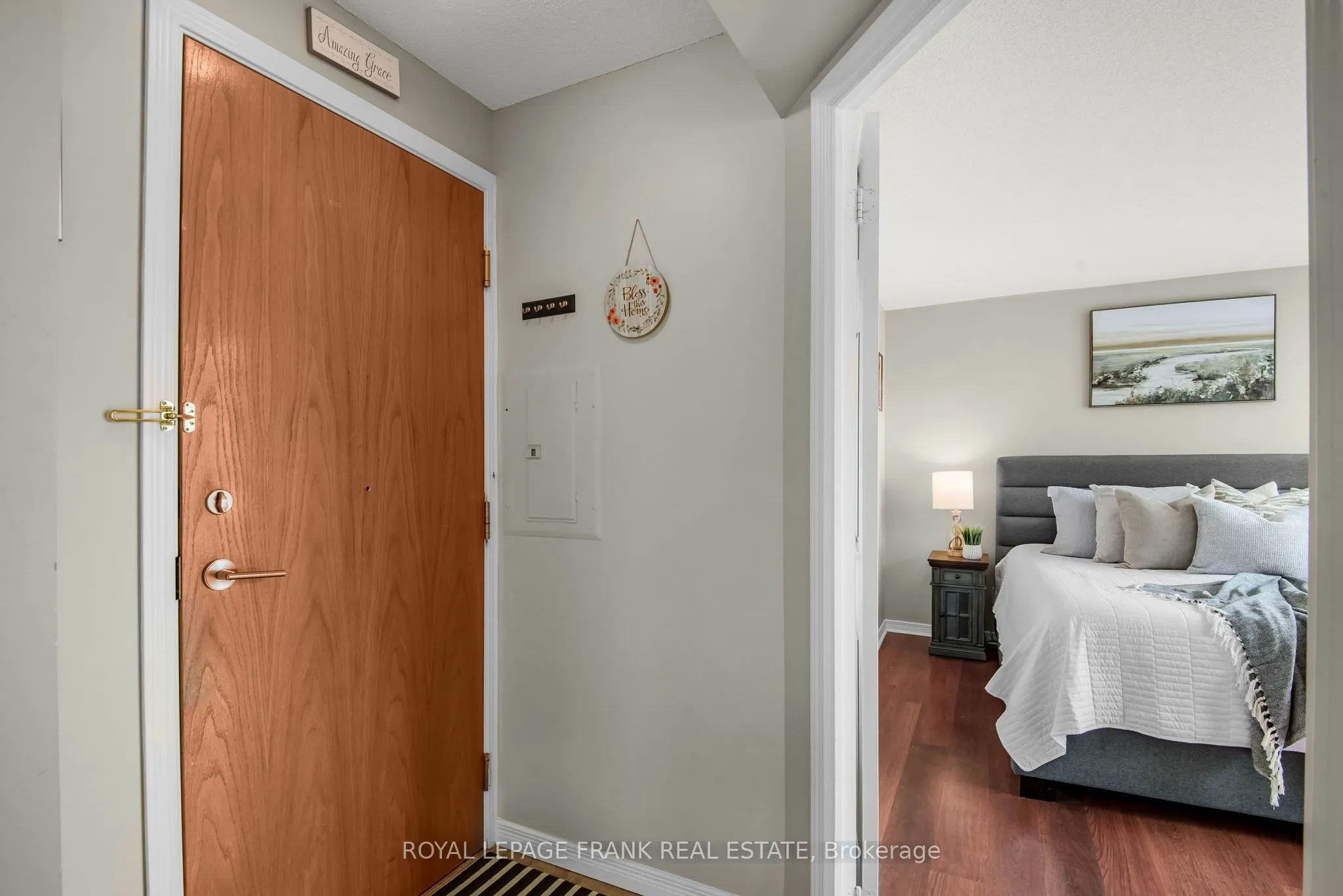 340 Watson Street W, #701