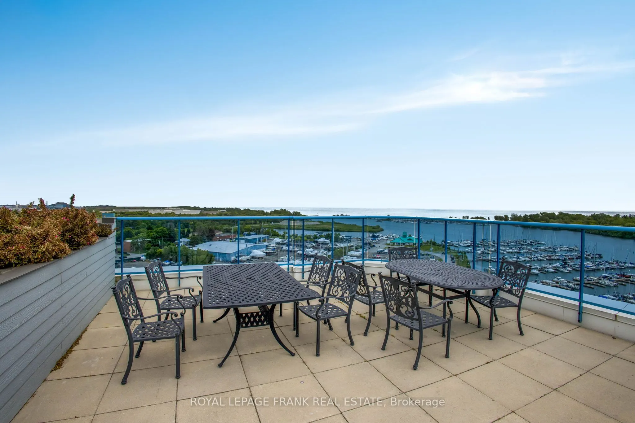 340 Watson Street W, #701