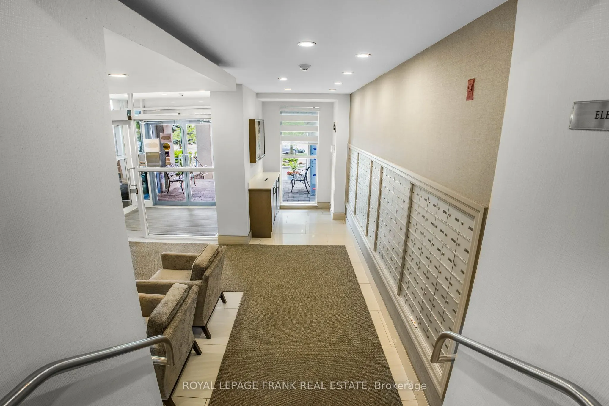 340 Watson Street W, #701