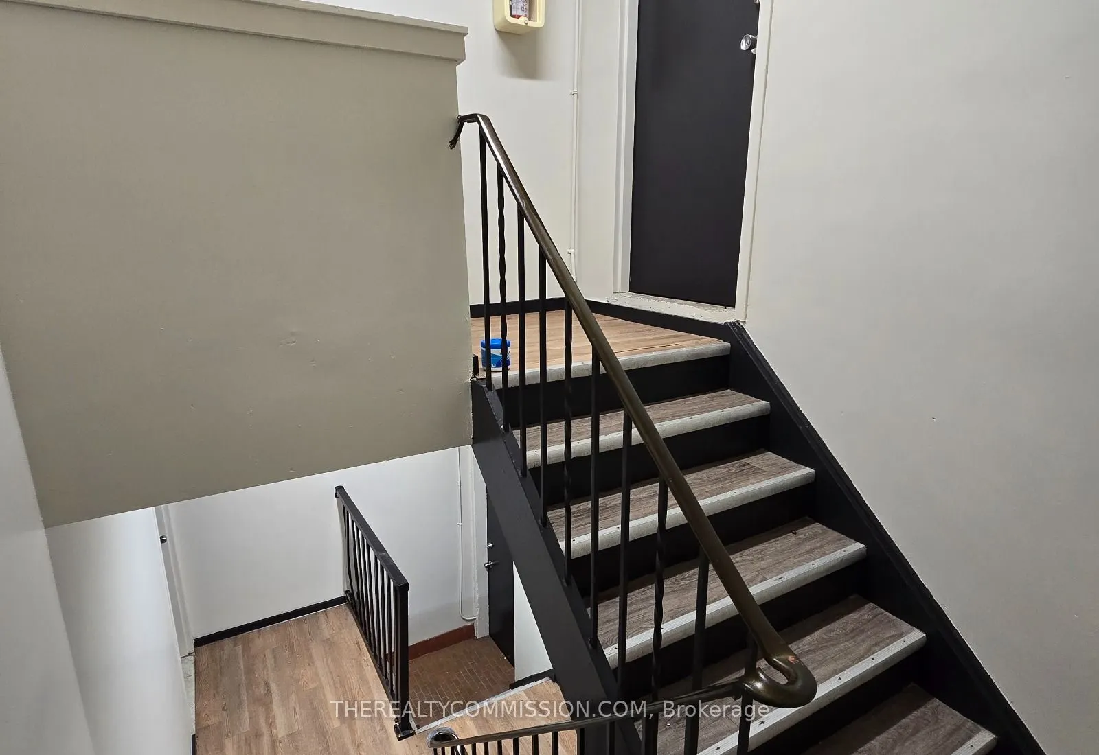 610 Dundas Street W, #10