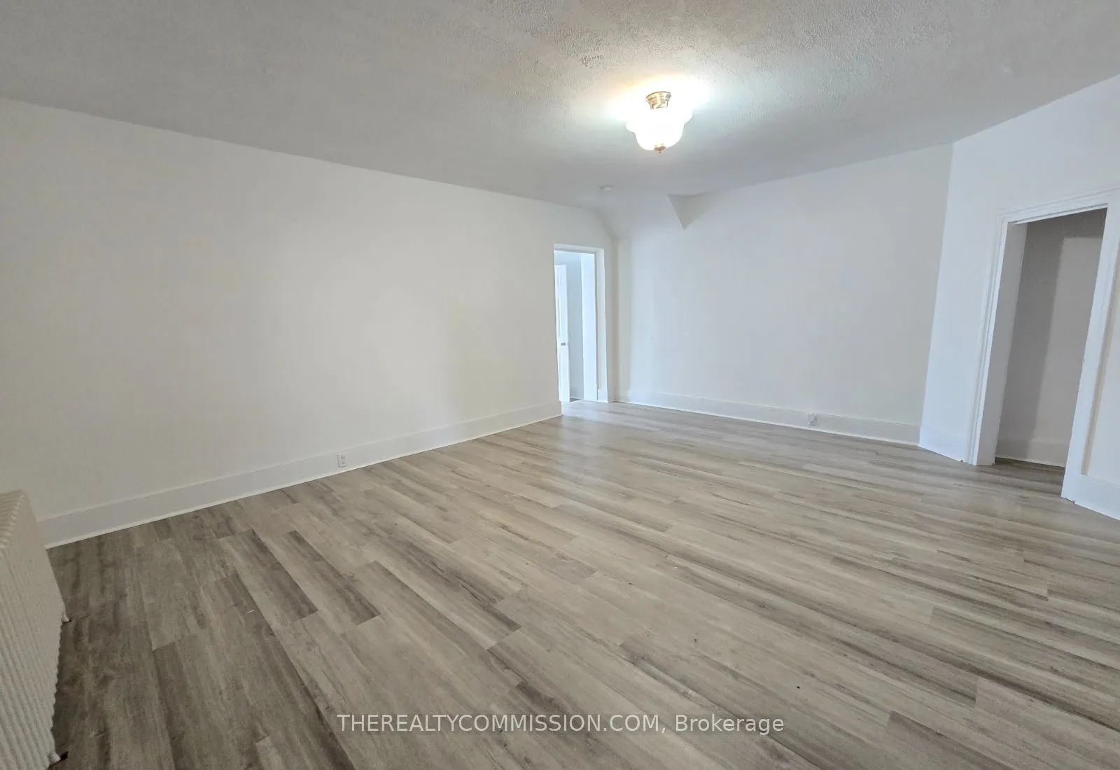 610 Dundas Street W, #10