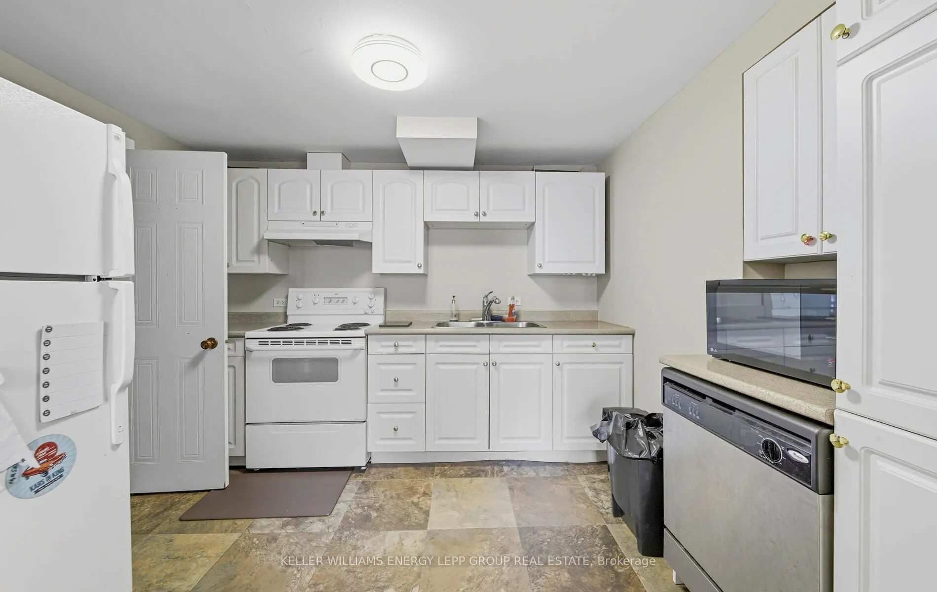75 Sawdon Drive